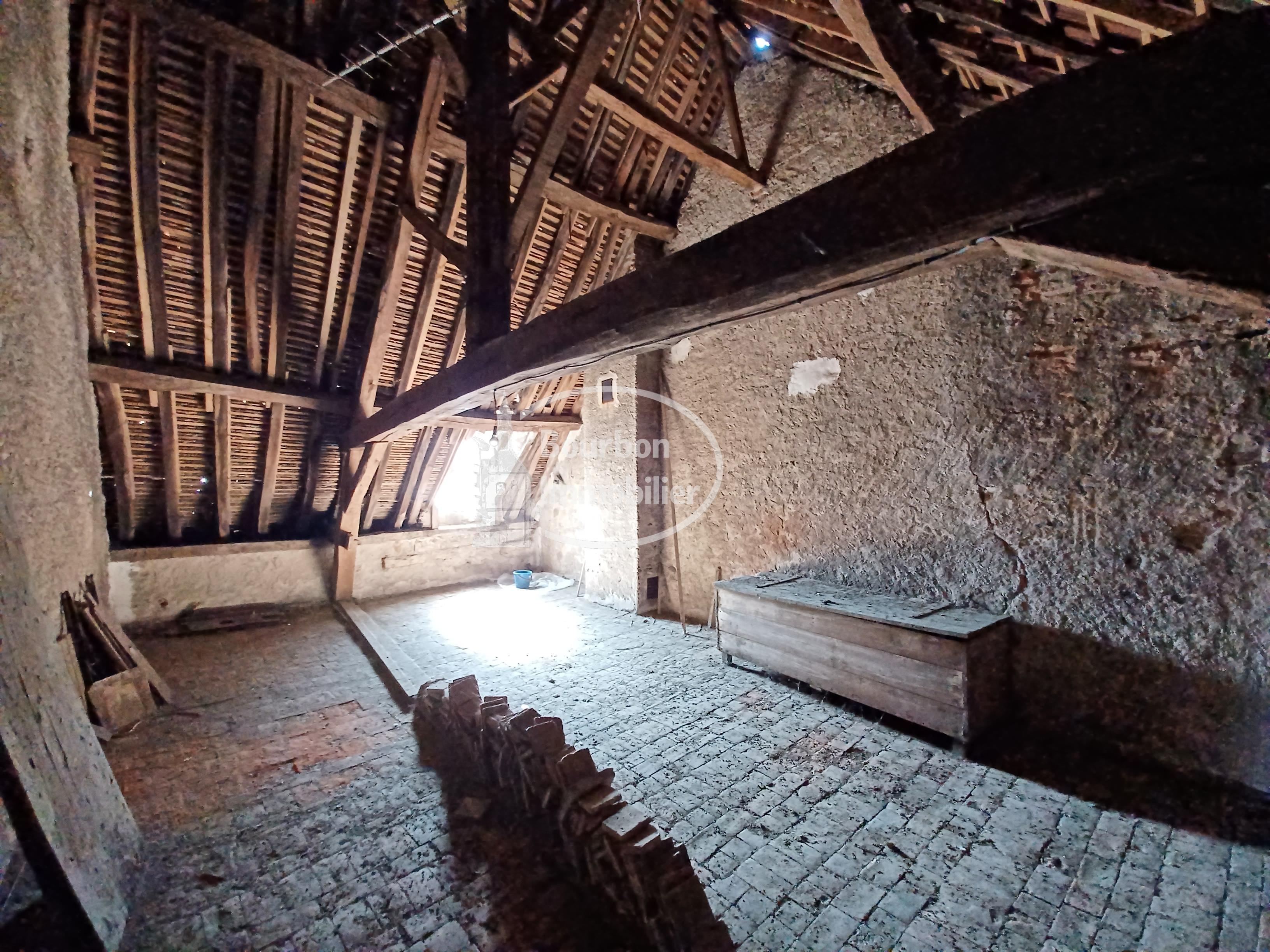 Photo 10 — BOURBON IMMOBILIER