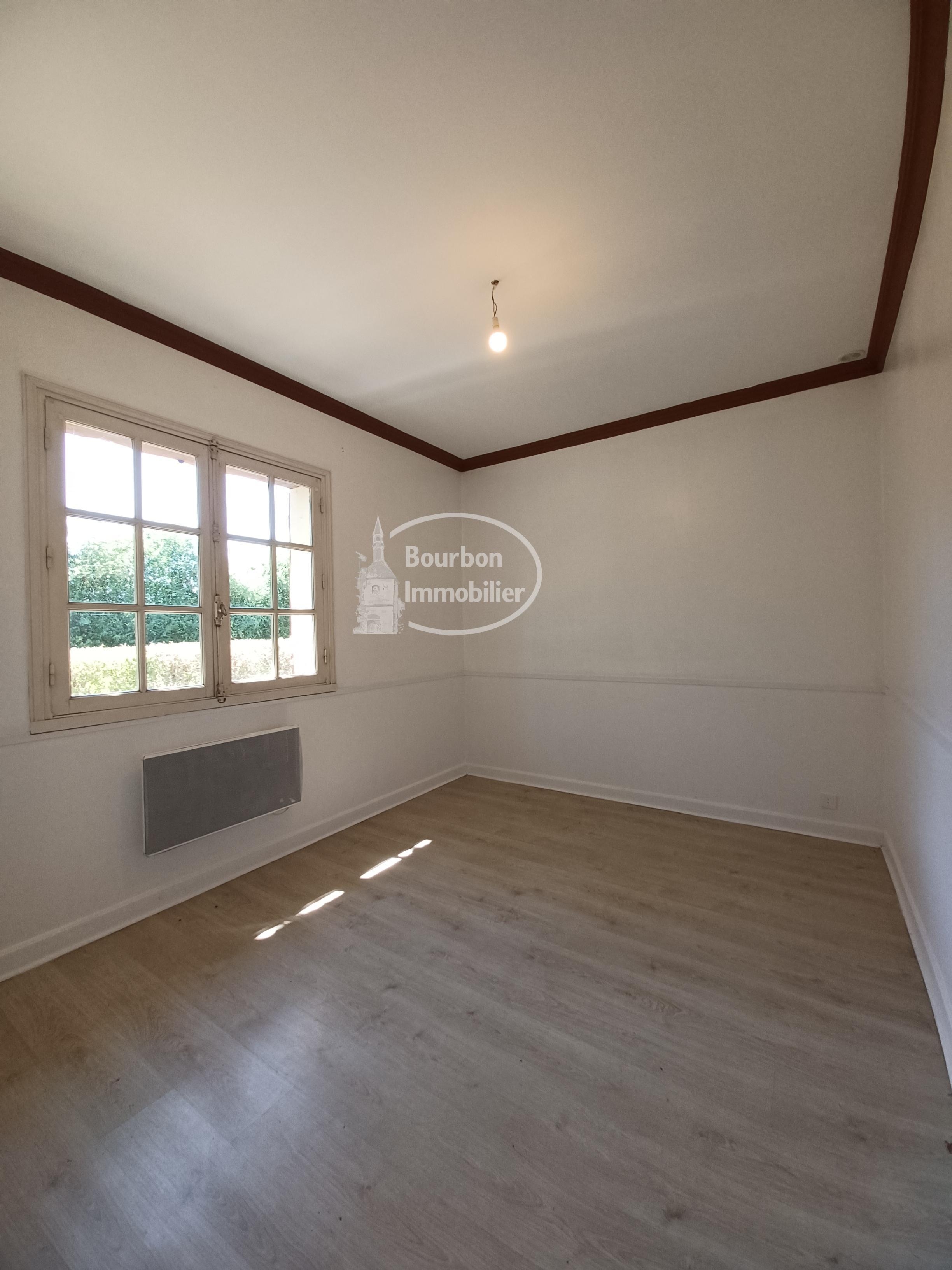 Photo 6 — BOURBON IMMOBILIER