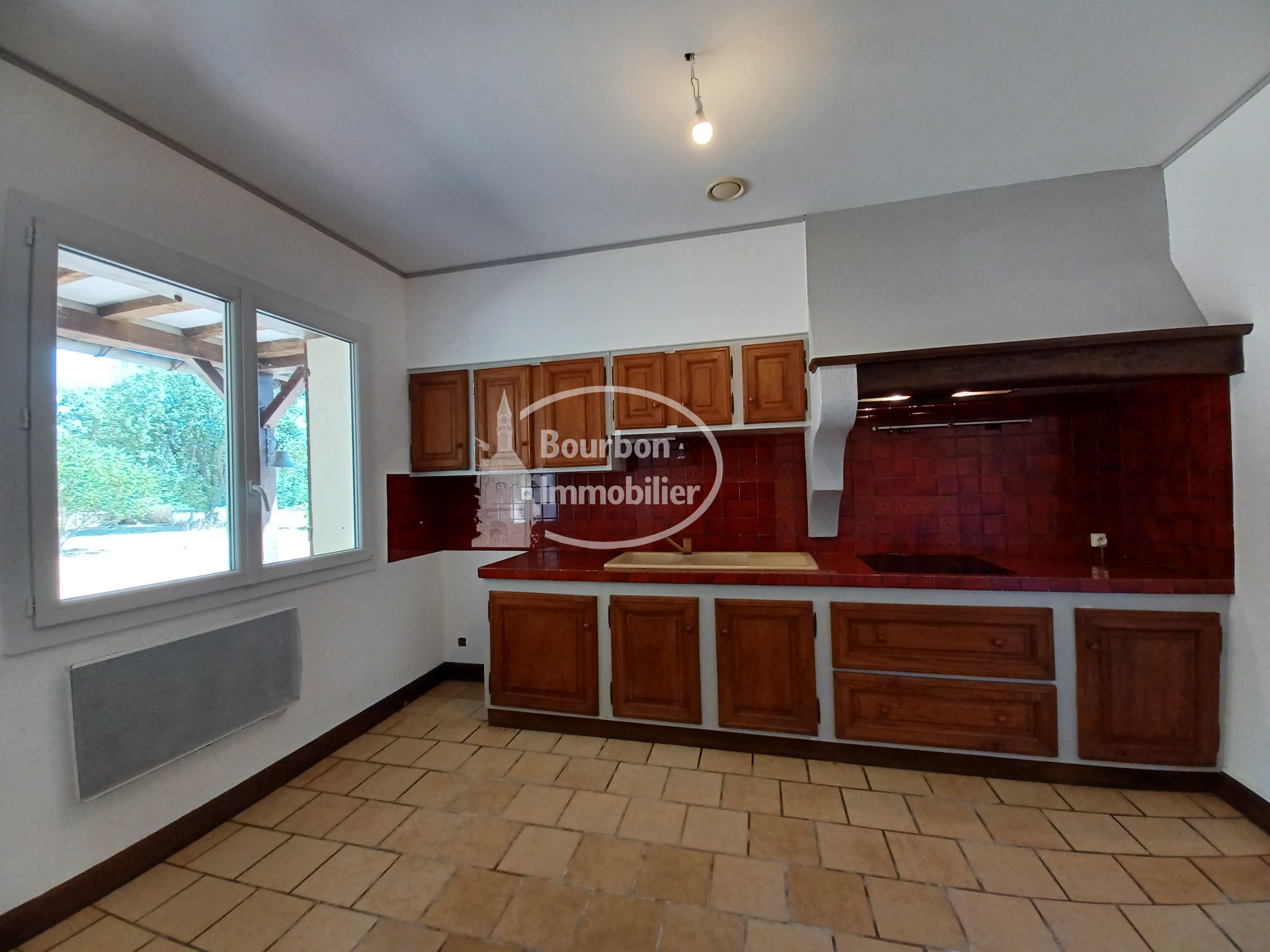 Photo 4 — BOURBON IMMOBILIER