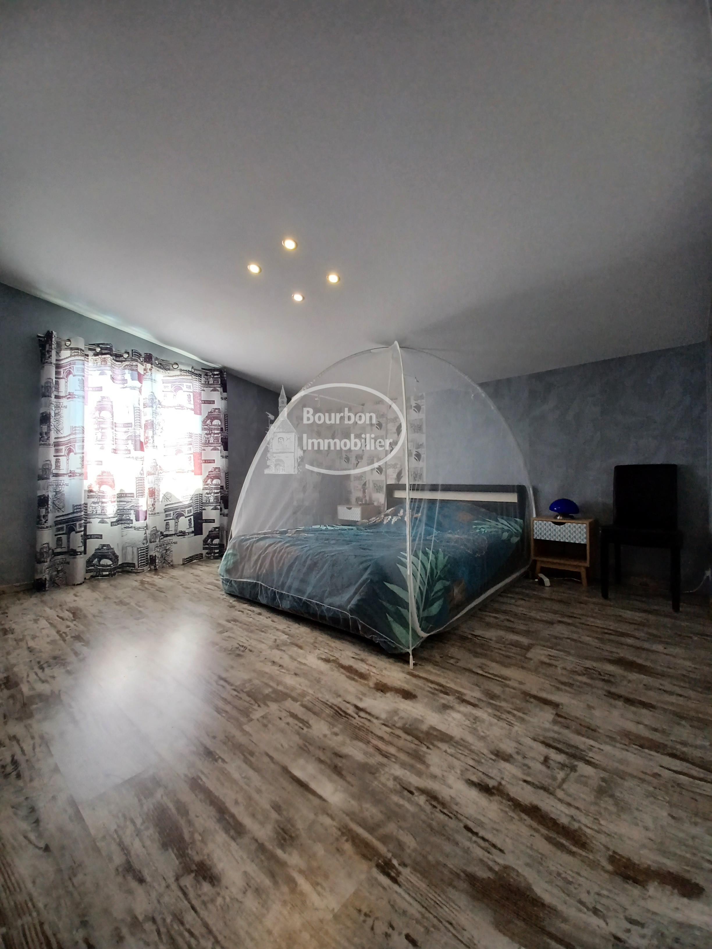 Photo 12 — BOURBON IMMOBILIER