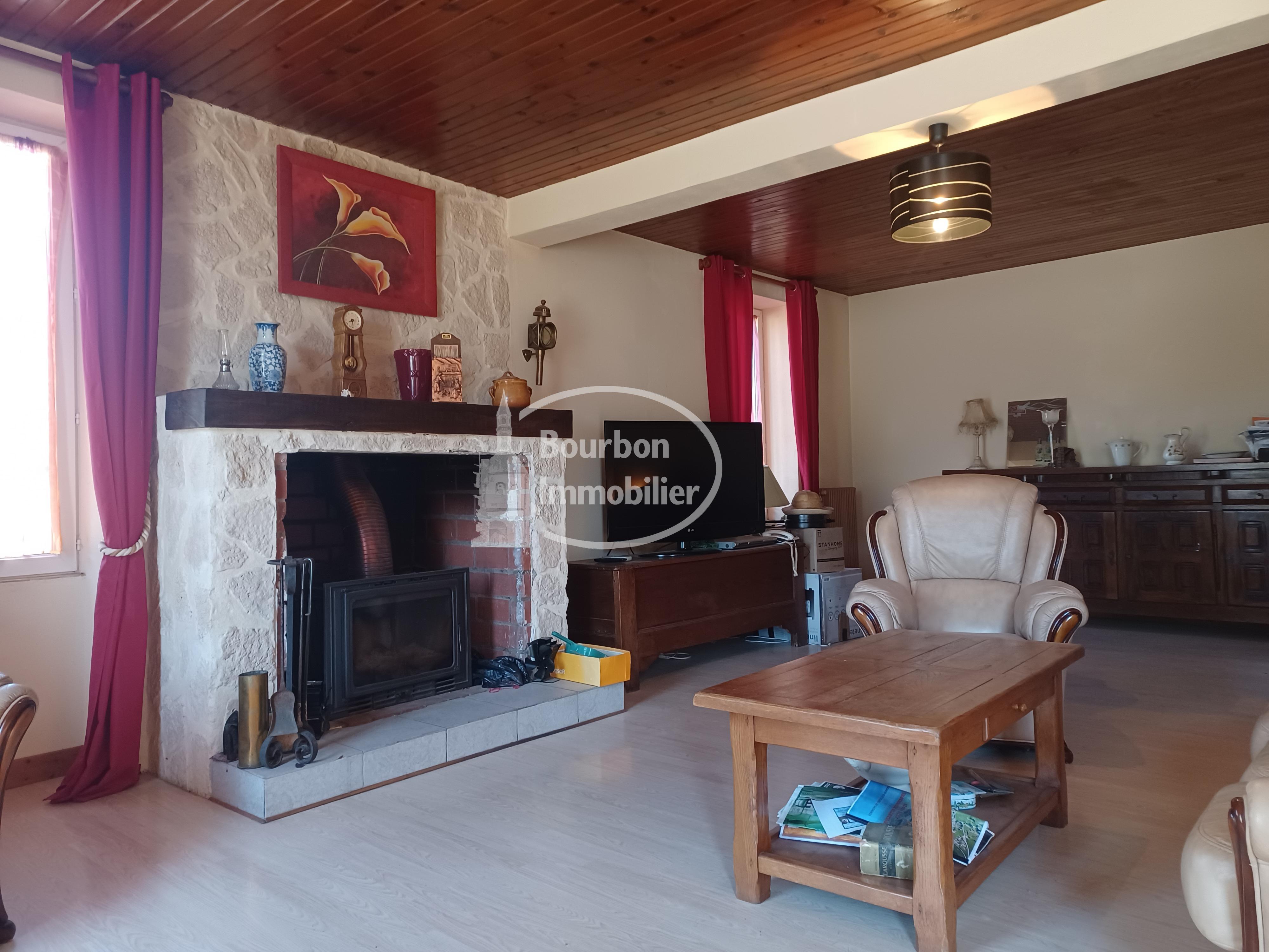 Photo 2 — BOURBON IMMOBILIER