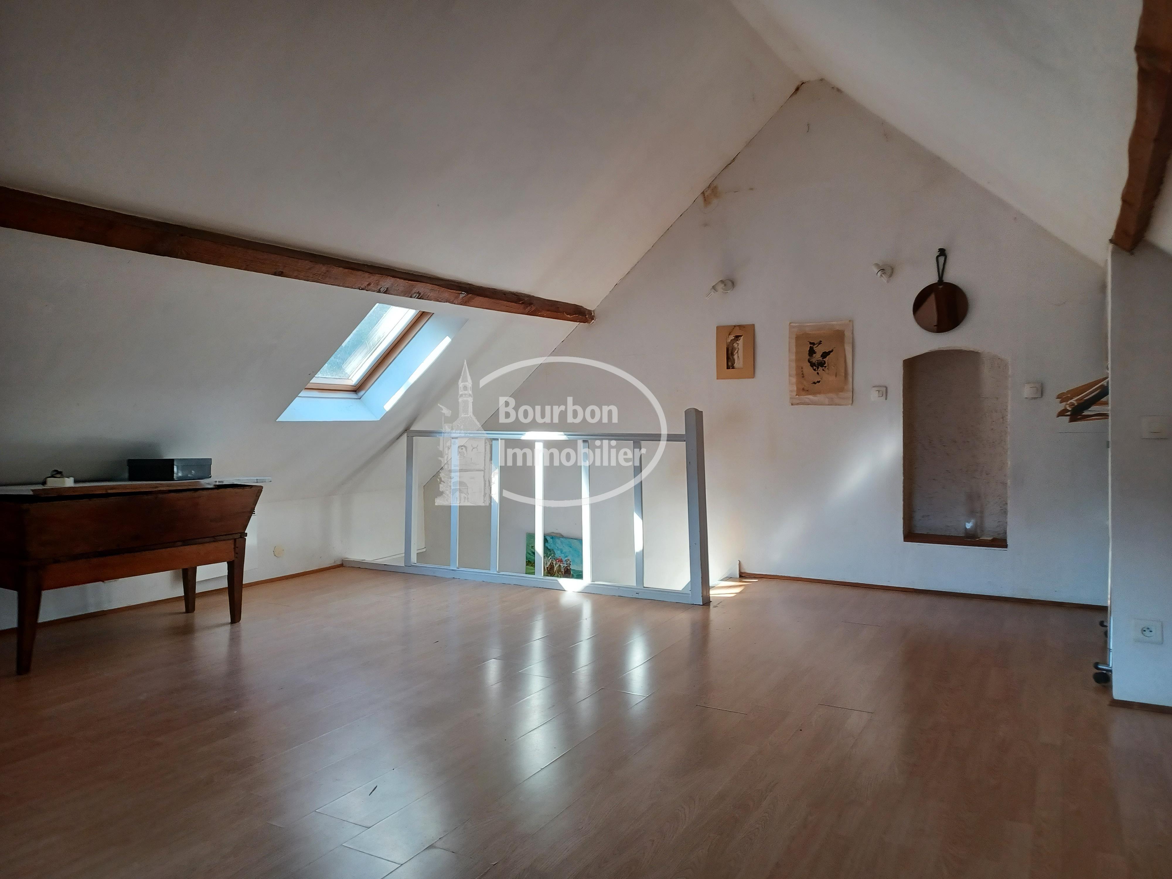 Photo 8 — BOURBON IMMOBILIER