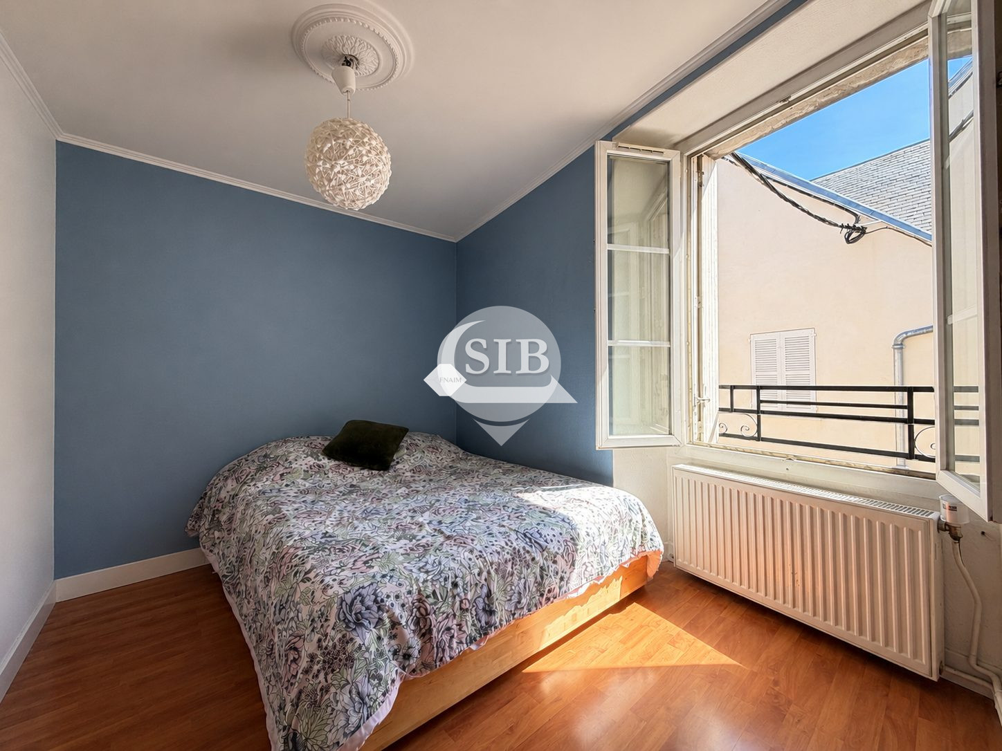 Photo 7 — S.I.B