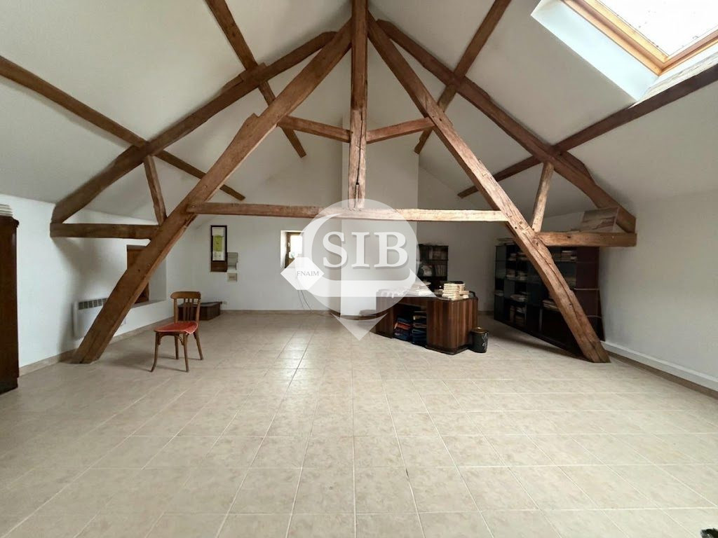 Photo 13 — S.I.B