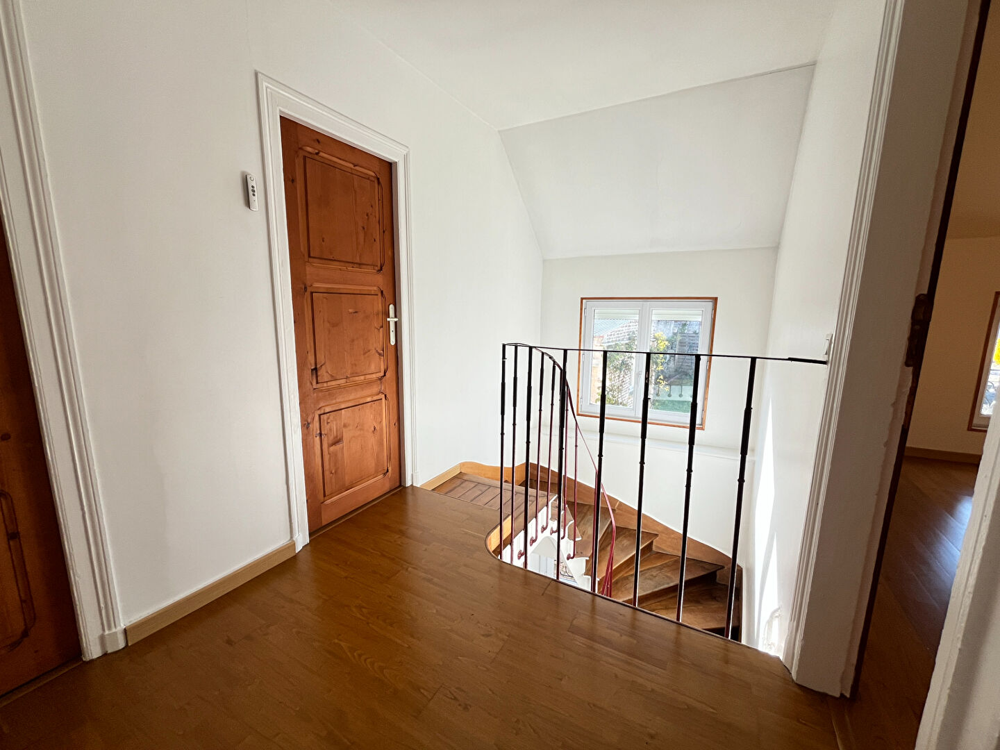 Photo 12 — Agence MAUPIN