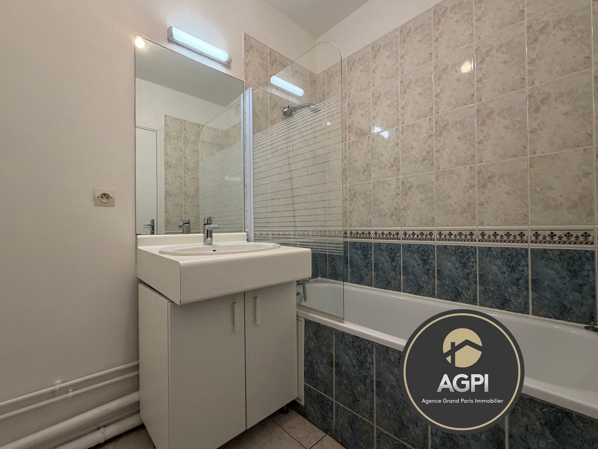 Photo 11 — AGENCE GRAND PARIS IMMOBILIER
