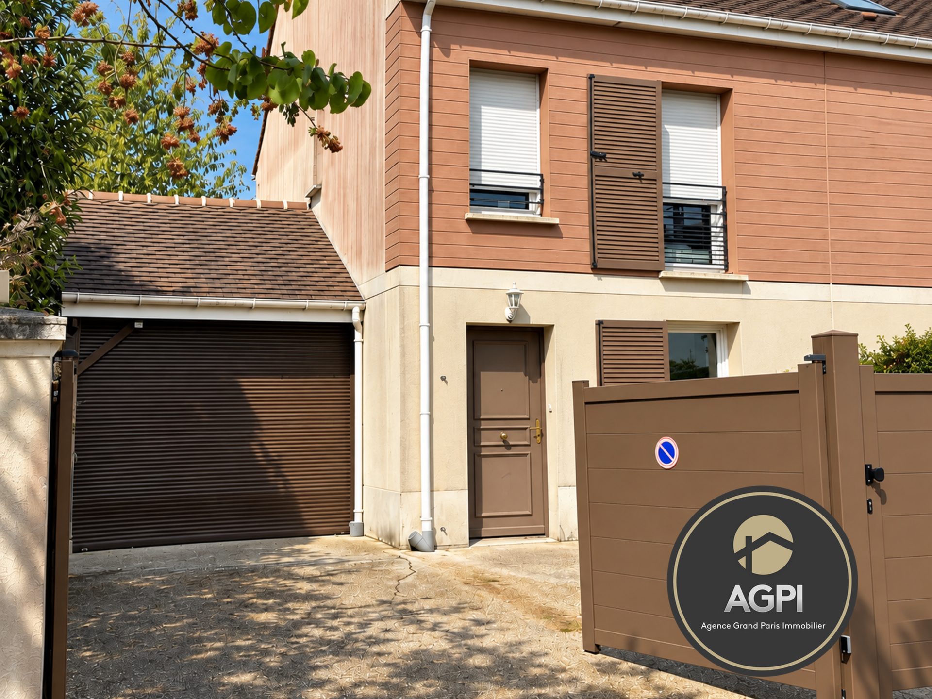 Photo 2 — AGENCE GRAND PARIS IMMOBILIER