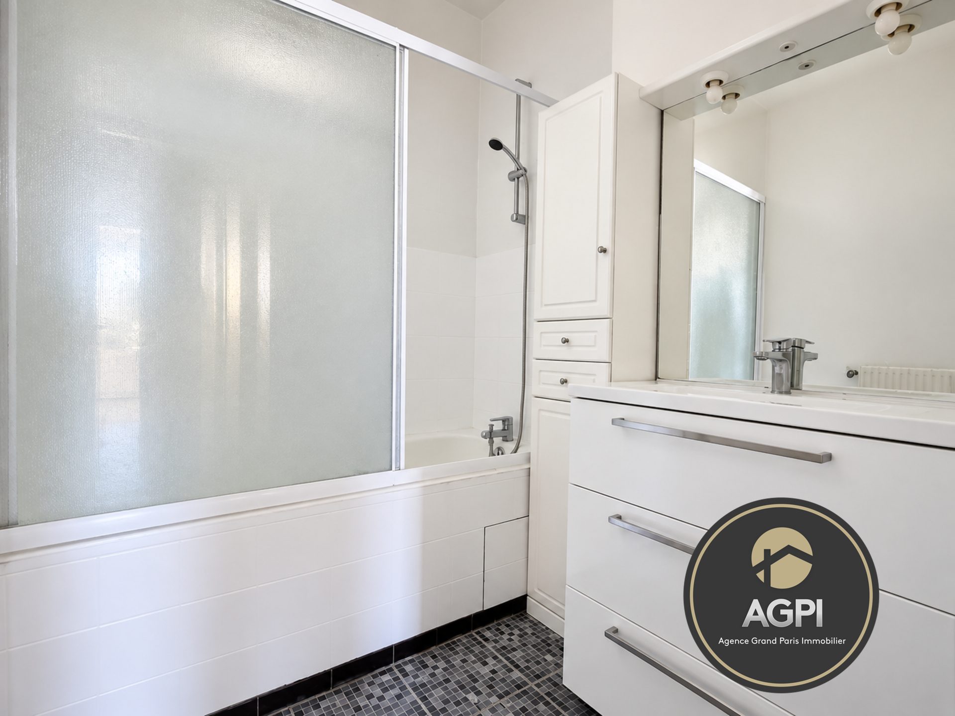 Photo 7 — AGENCE GRAND PARIS IMMOBILIER