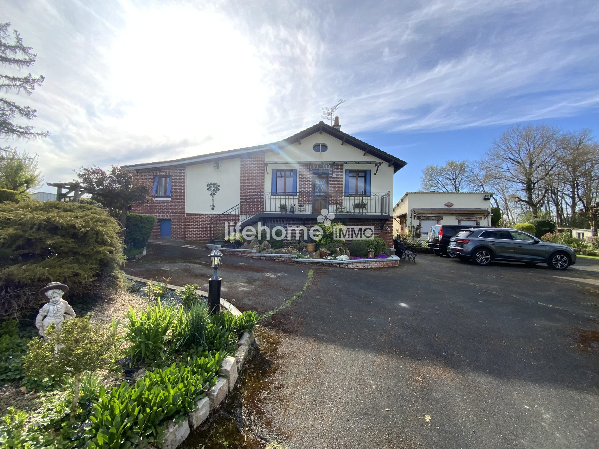 Photo 2 — LIFEHOME IMMO