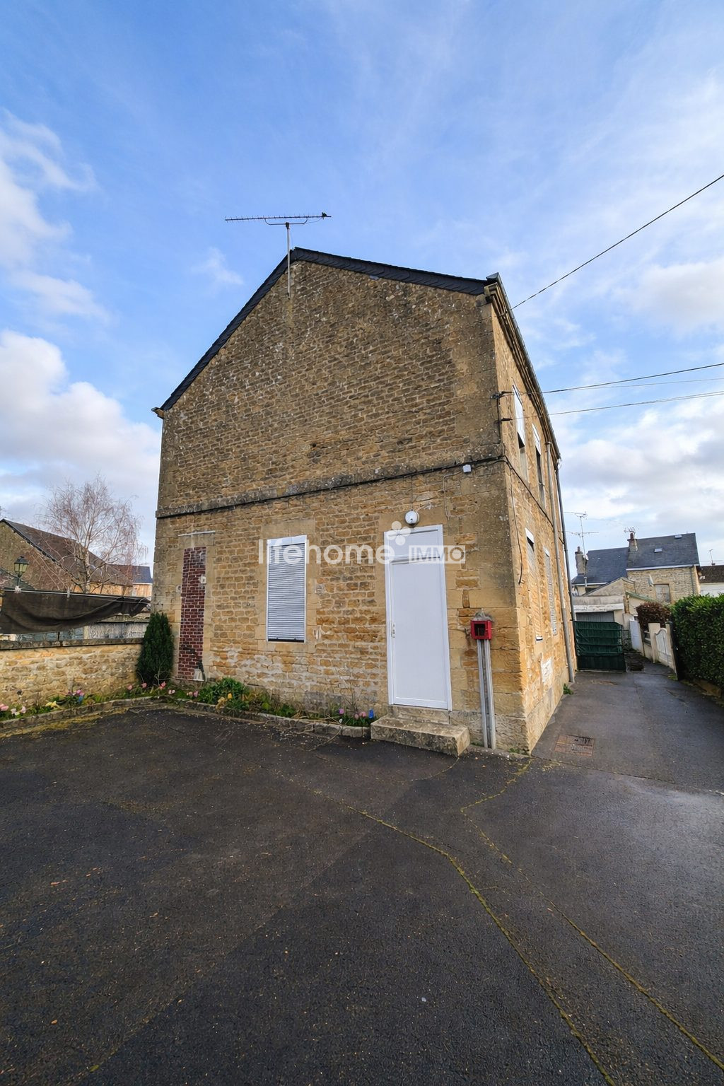 Photo 2 — LIFEHOME IMMO