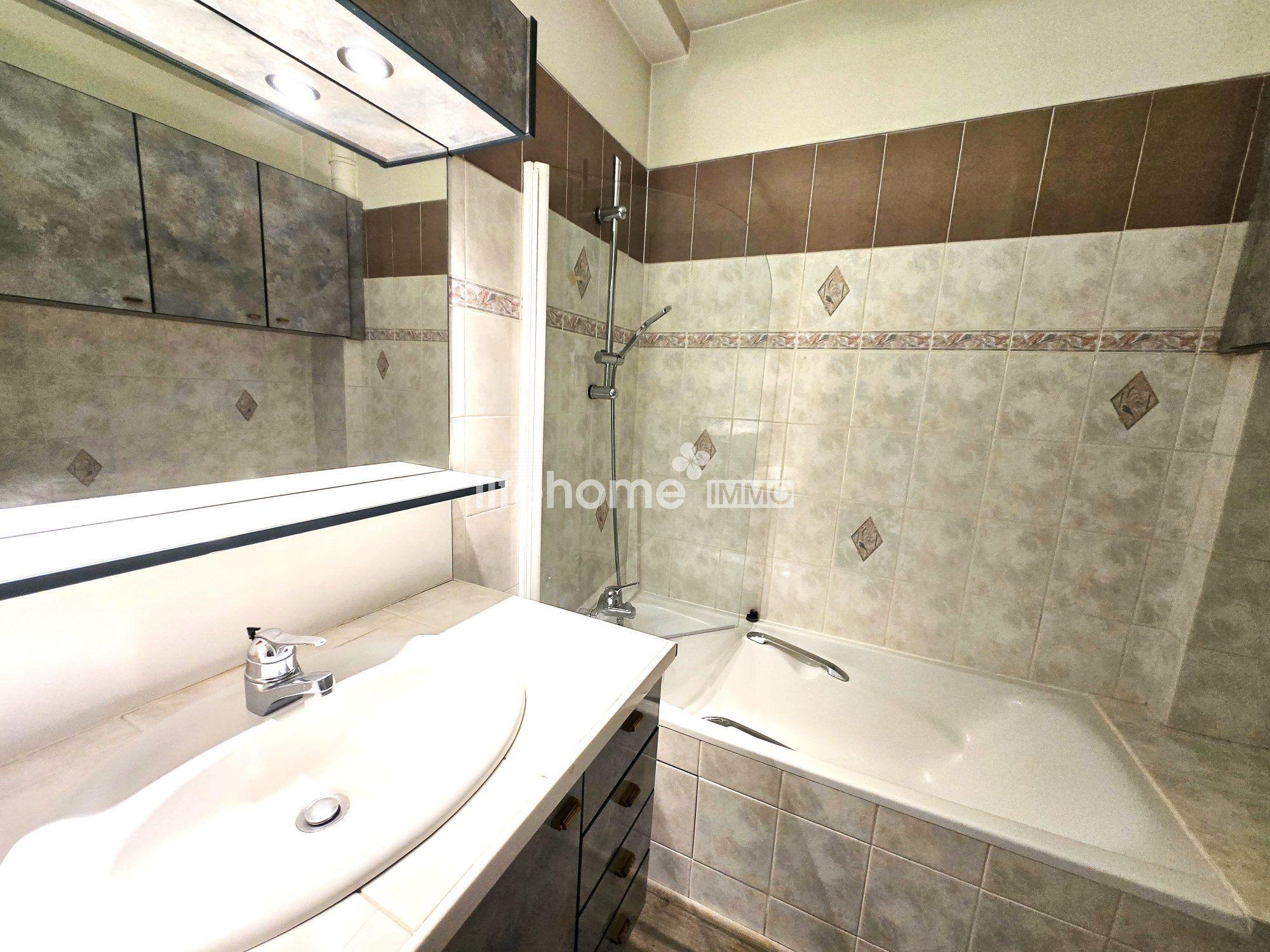 Photo 7 — LIFEHOME IMMO