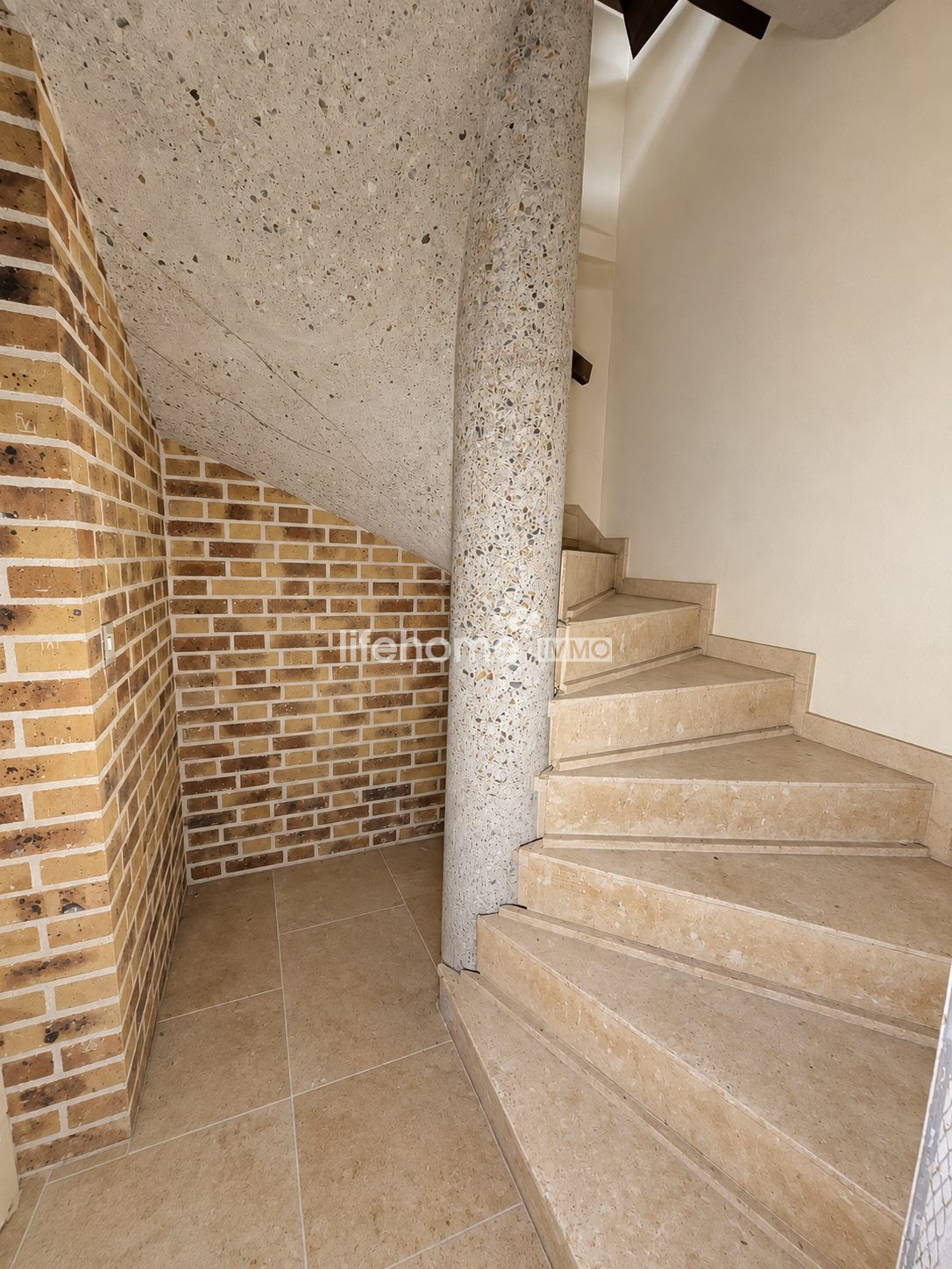Photo 15 — LIFEHOME IMMO
