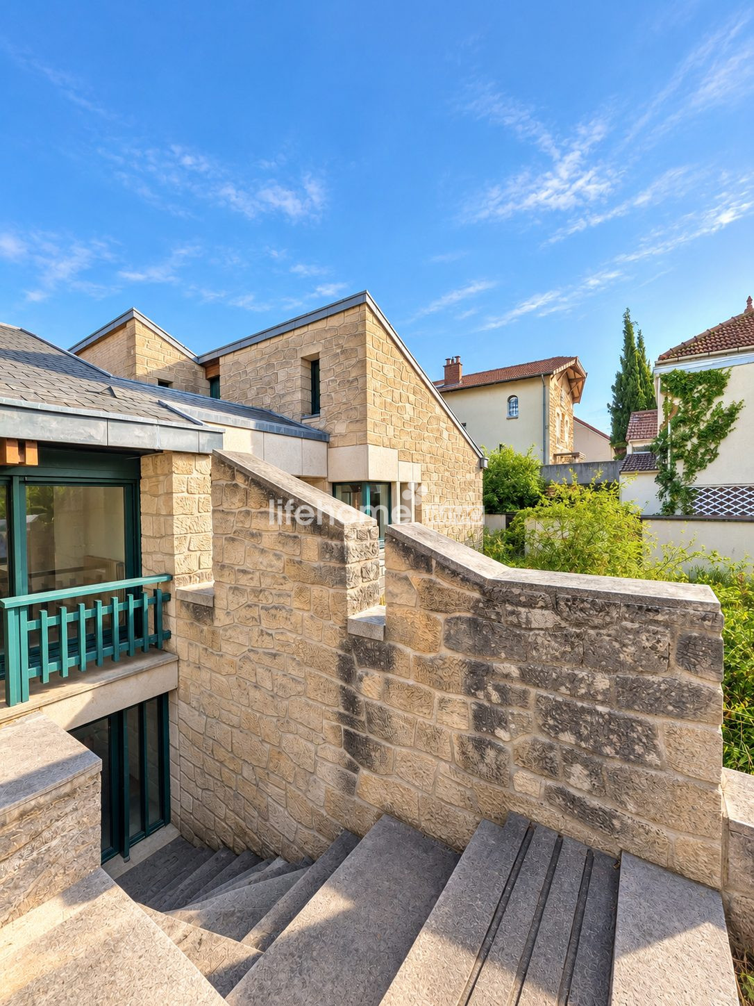 Photo 2 — LIFEHOME IMMO
