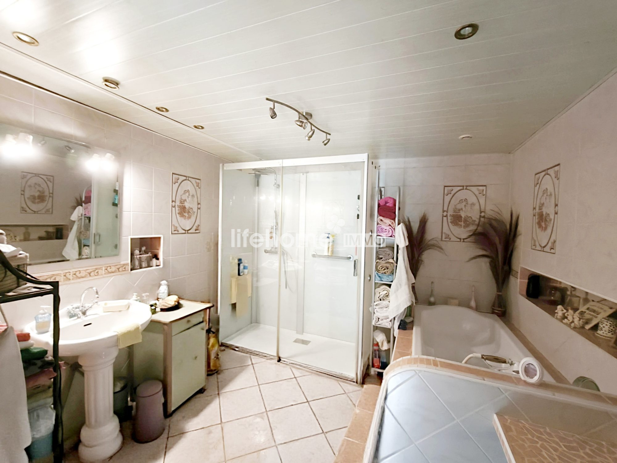 Photo 8 — LIFEHOME IMMO