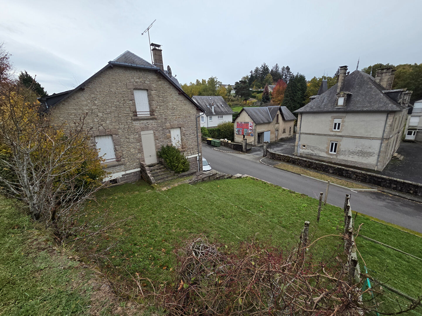 Photo 2 — VERT ET BLEU IMMOBILIER
