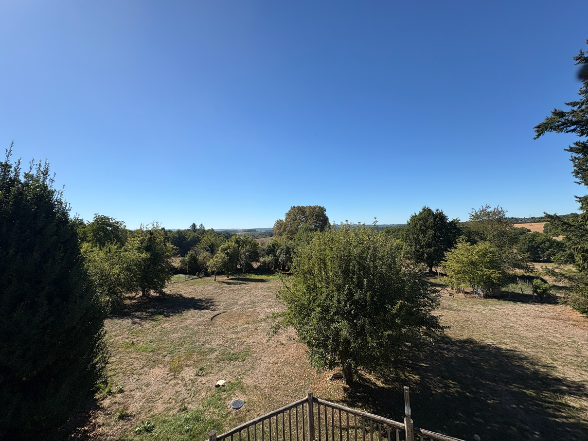 Photo 7 — VERT ET BLEU IMMOBILIER