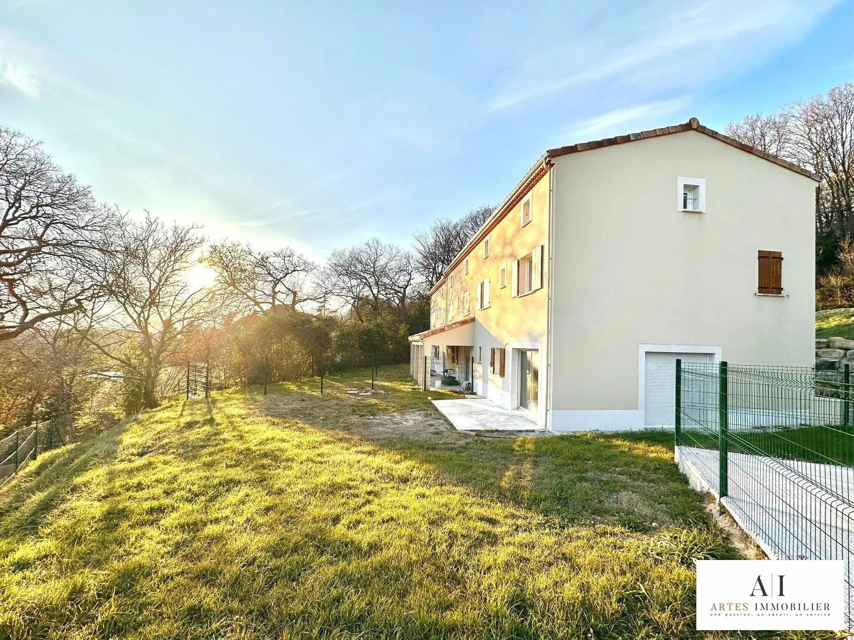 Photo 2 — ARTES IMMOBILIER