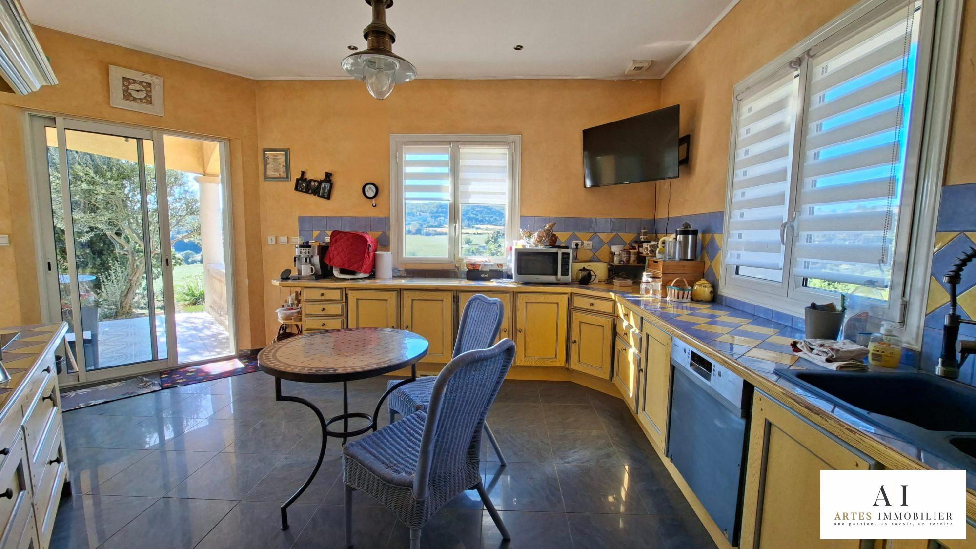 Photo 3 — ARTES IMMOBILIER