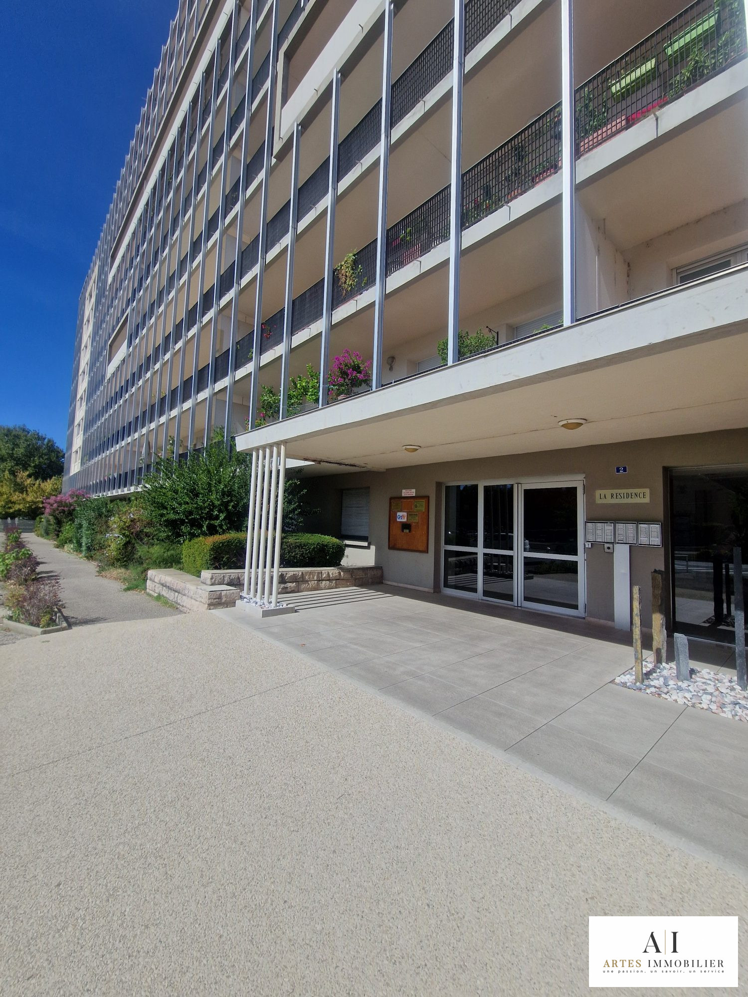 Photo 2 — ARTES IMMOBILIER