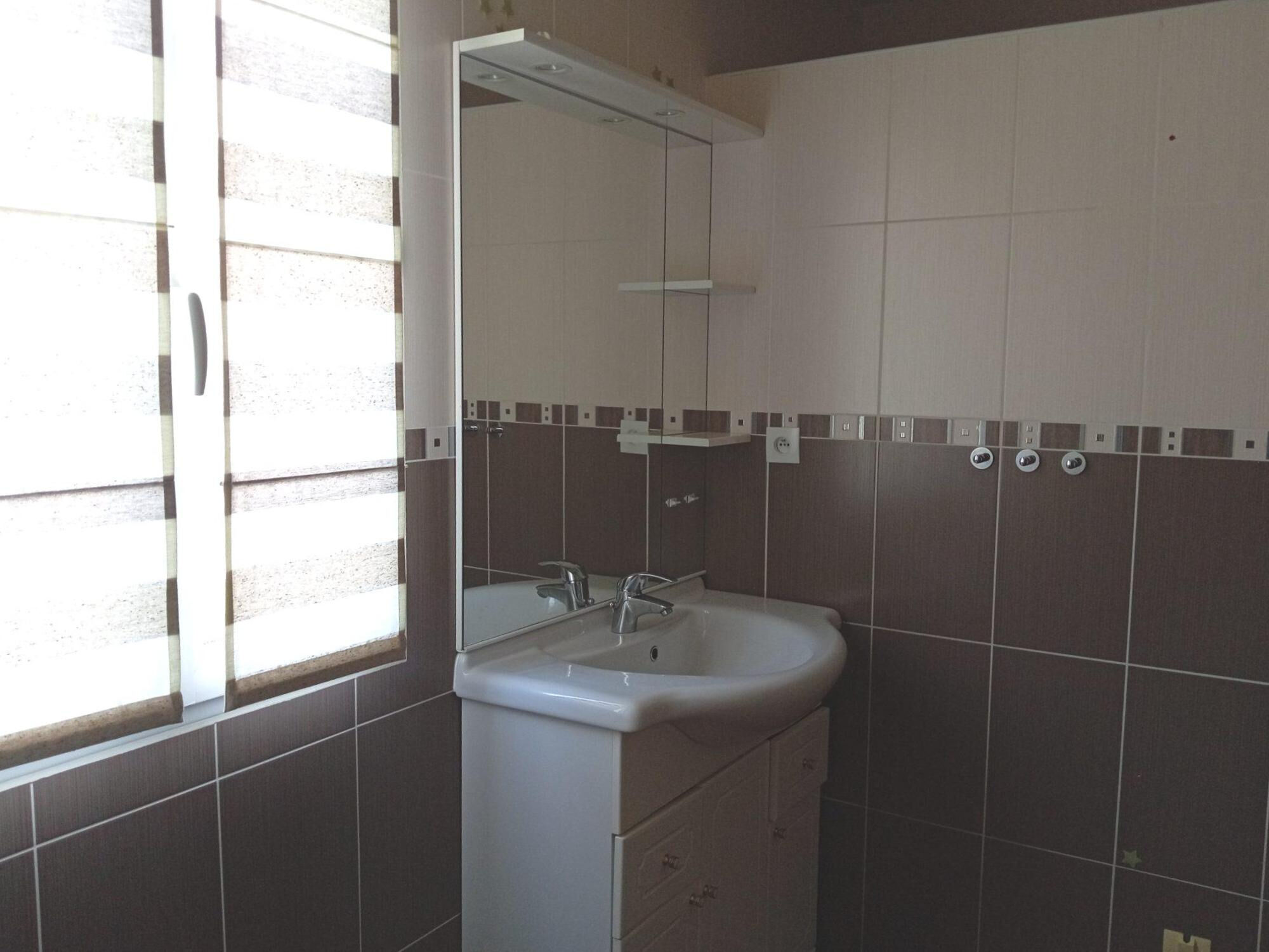 Photo 14 — HORIZON SUD BERRY IMMOBILIER - Châtre