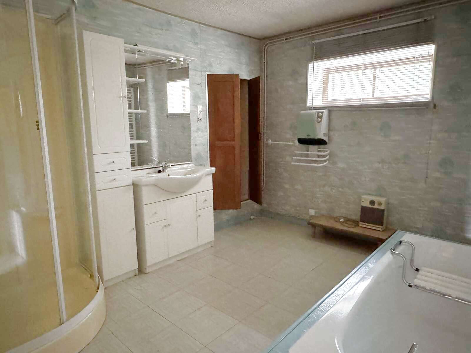 Photo 8 — HORIZON SUD BERRY IMMOBILIER - Châtre