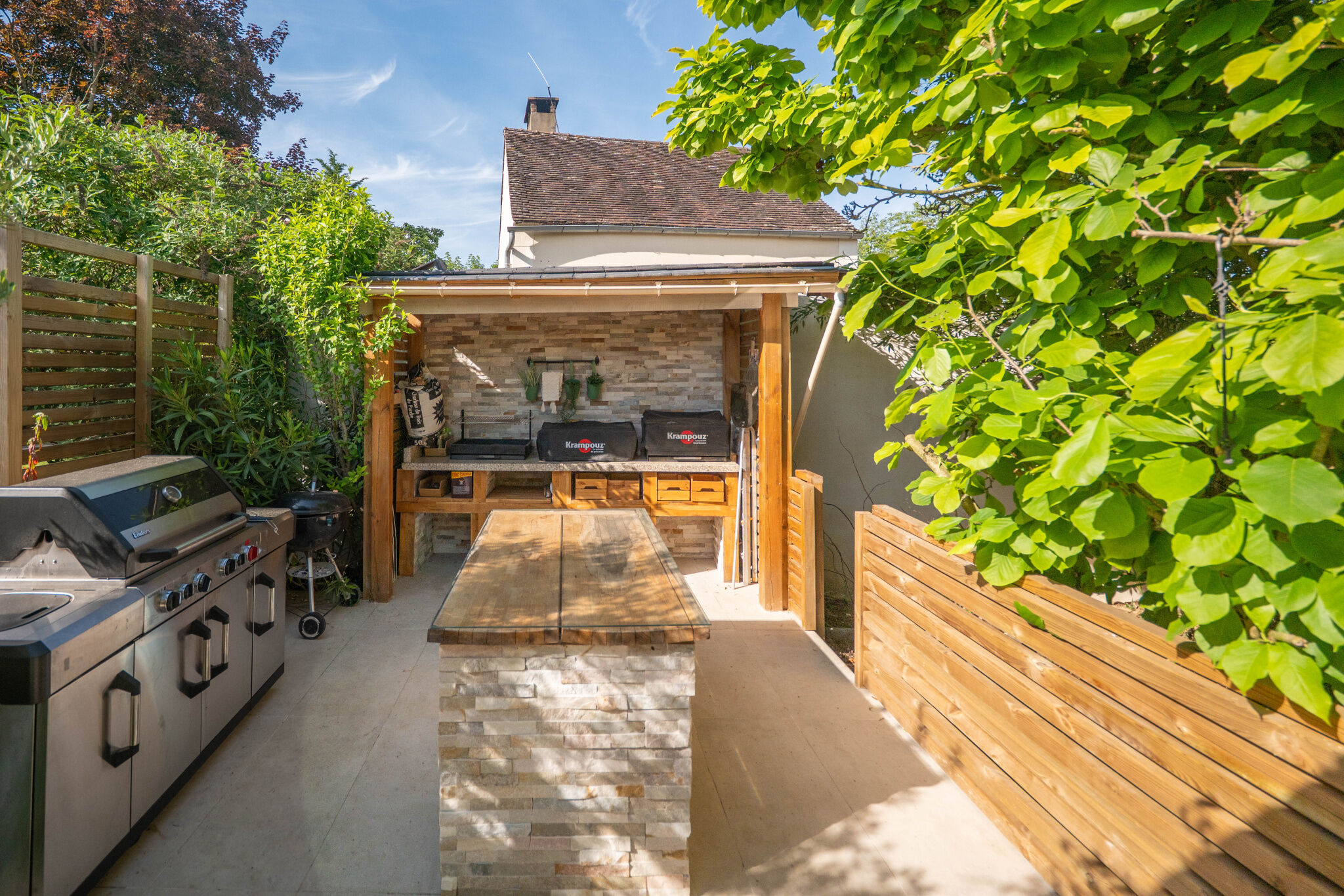 Photo 24 — VENDÔME EXCLUSIVE PROPERTIES