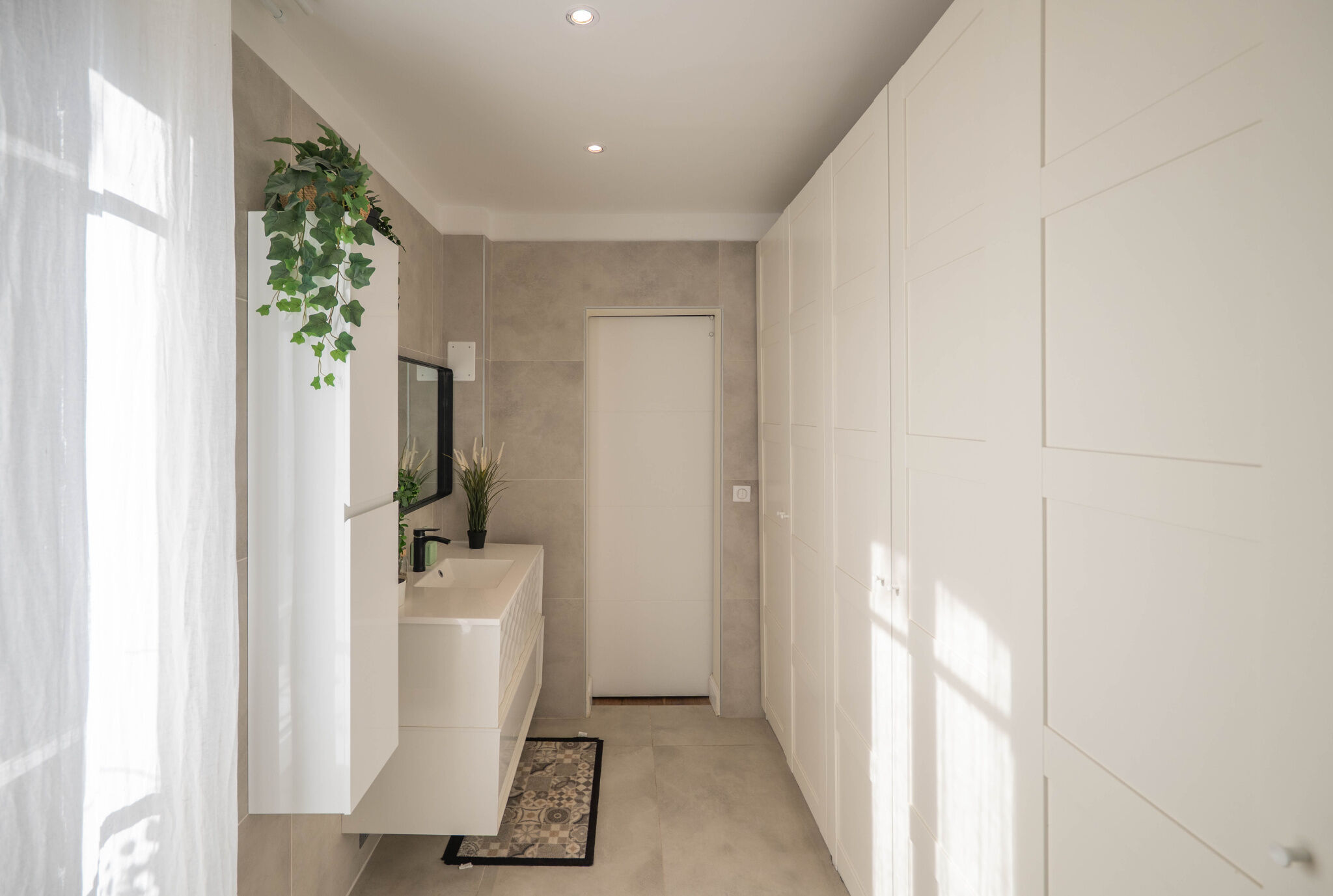Photo 13 — VENDÔME EXCLUSIVE PROPERTIES