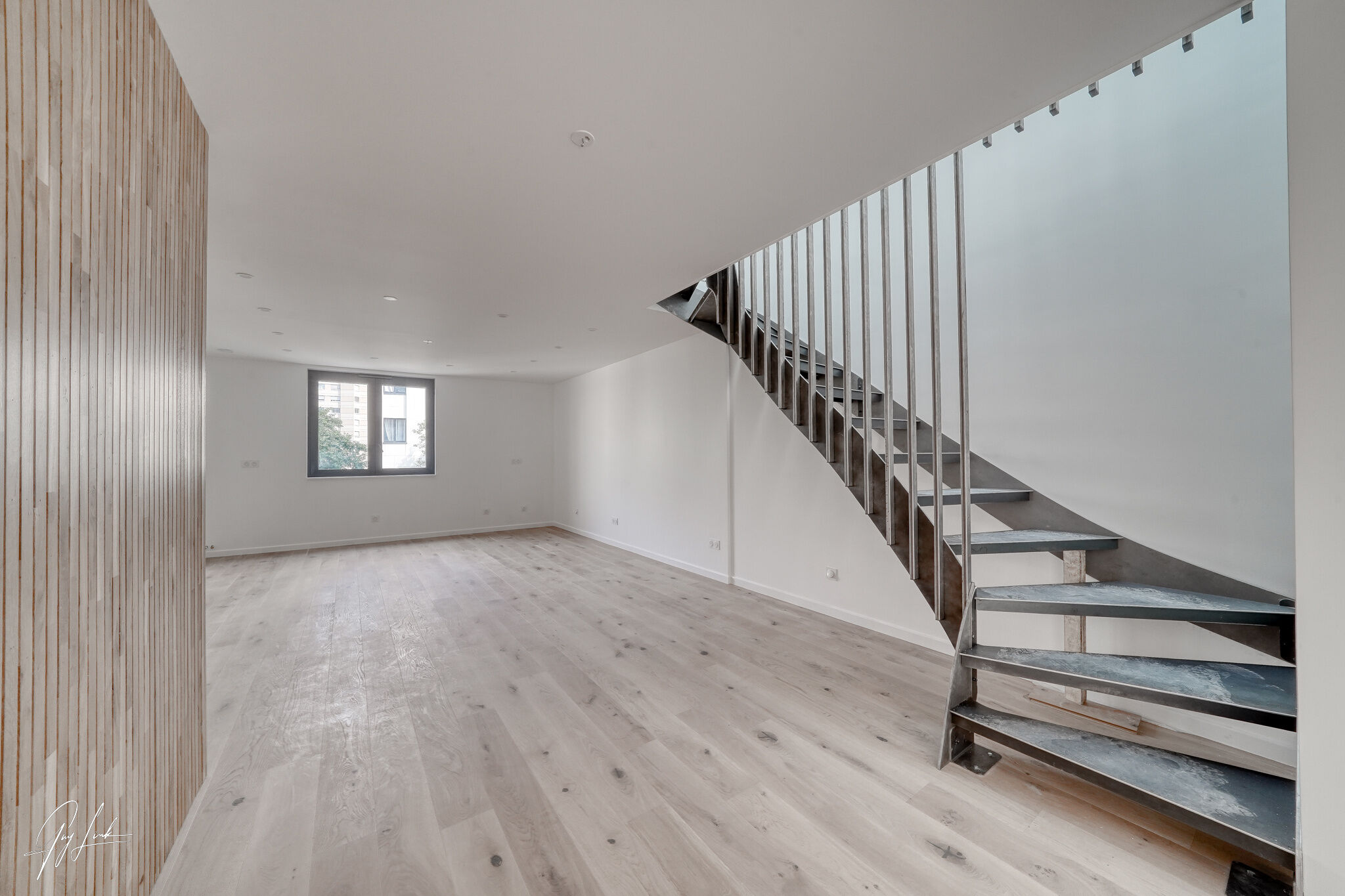 Photo 8 — VENDÔME EXCLUSIVE PROPERTIES