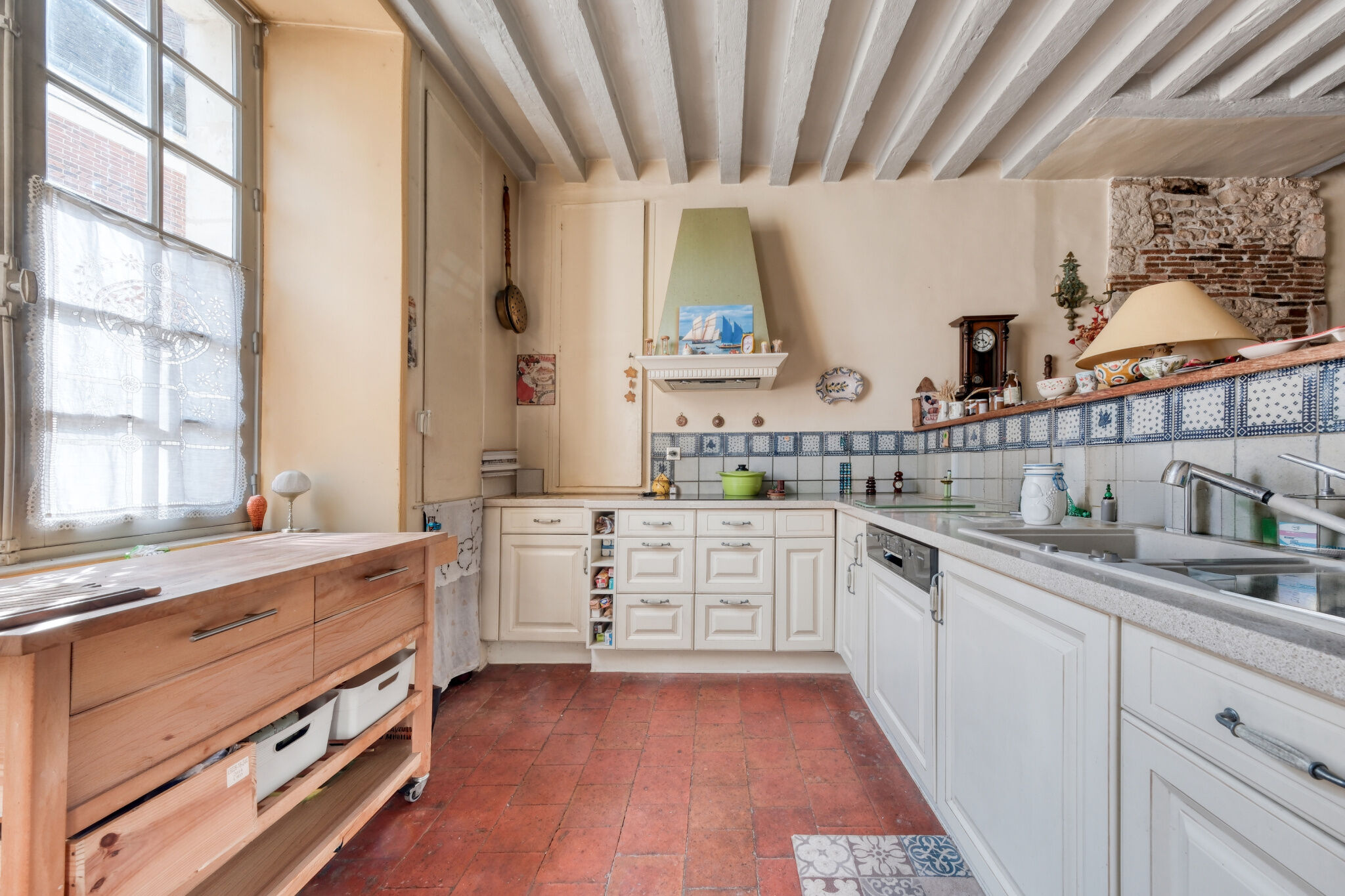 Photo 7 — VENDÔME EXCLUSIVE PROPERTIES