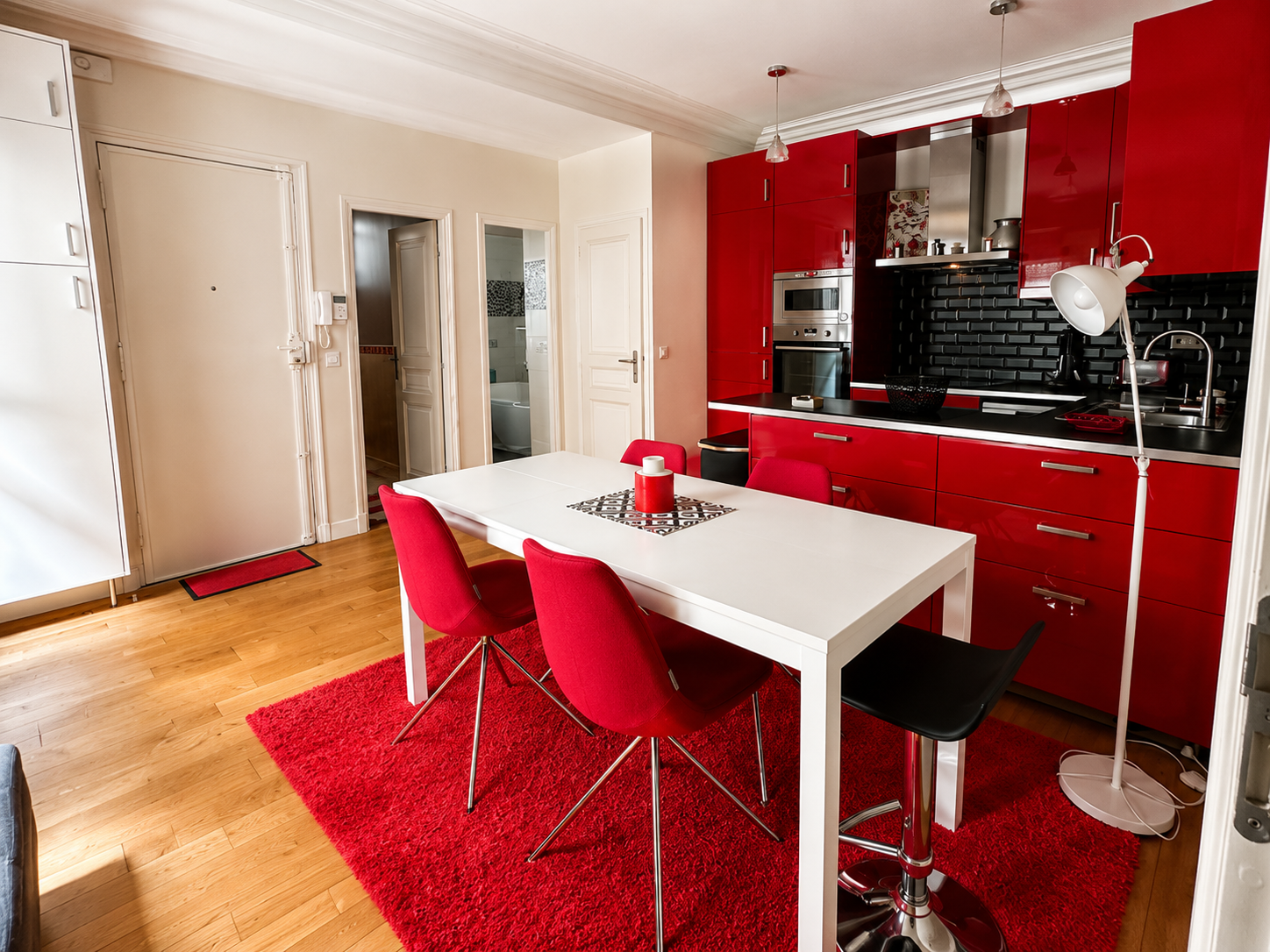 Photo 4 — VENDÔME EXCLUSIVE PROPERTIES