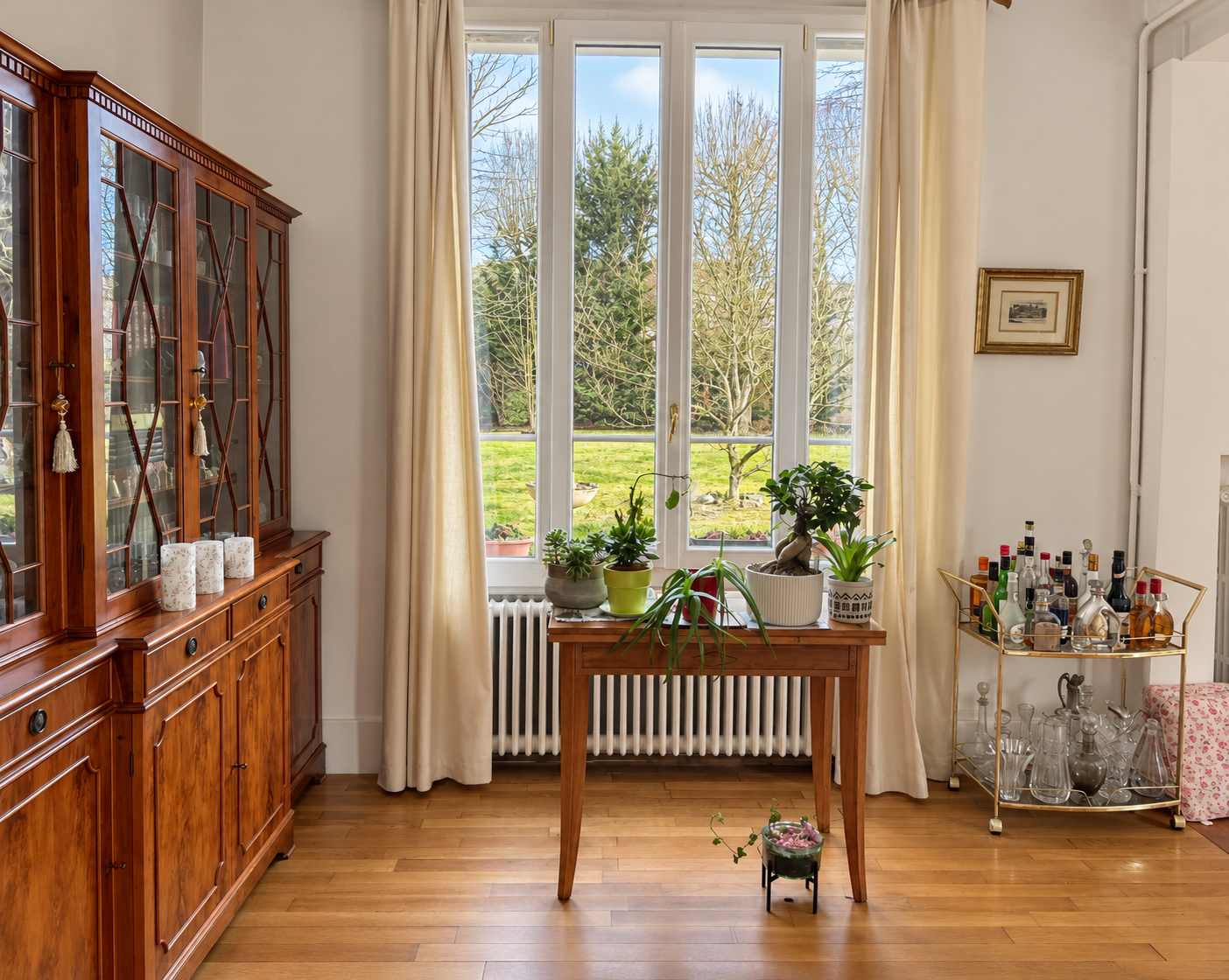Photo 3 — VENDÔME EXCLUSIVE PROPERTIES