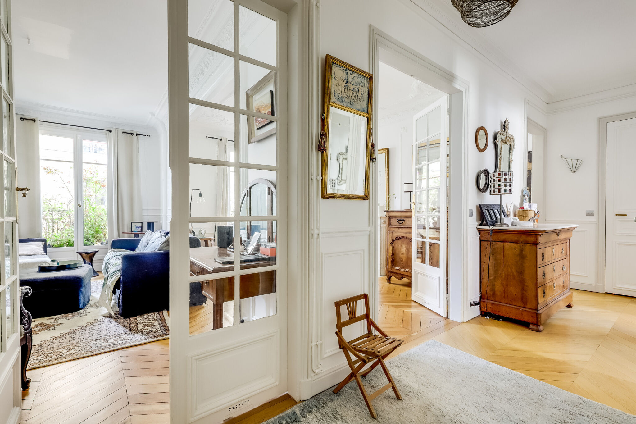 Photo 2 — VENDÔME EXCLUSIVE PROPERTIES