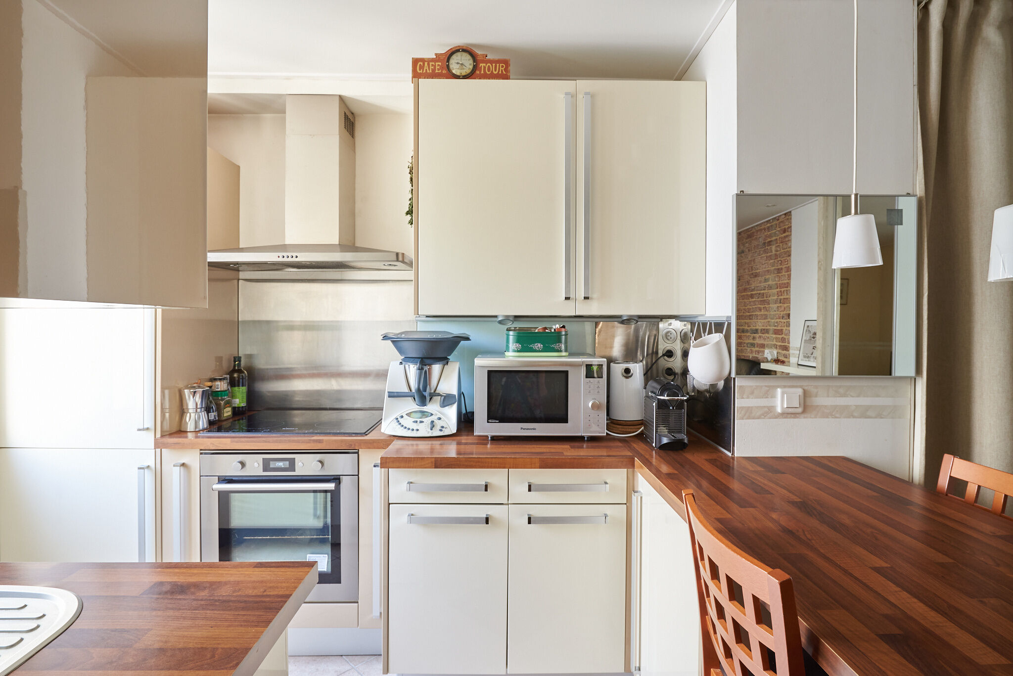 Photo 6 — VENDÔME EXCLUSIVE PROPERTIES