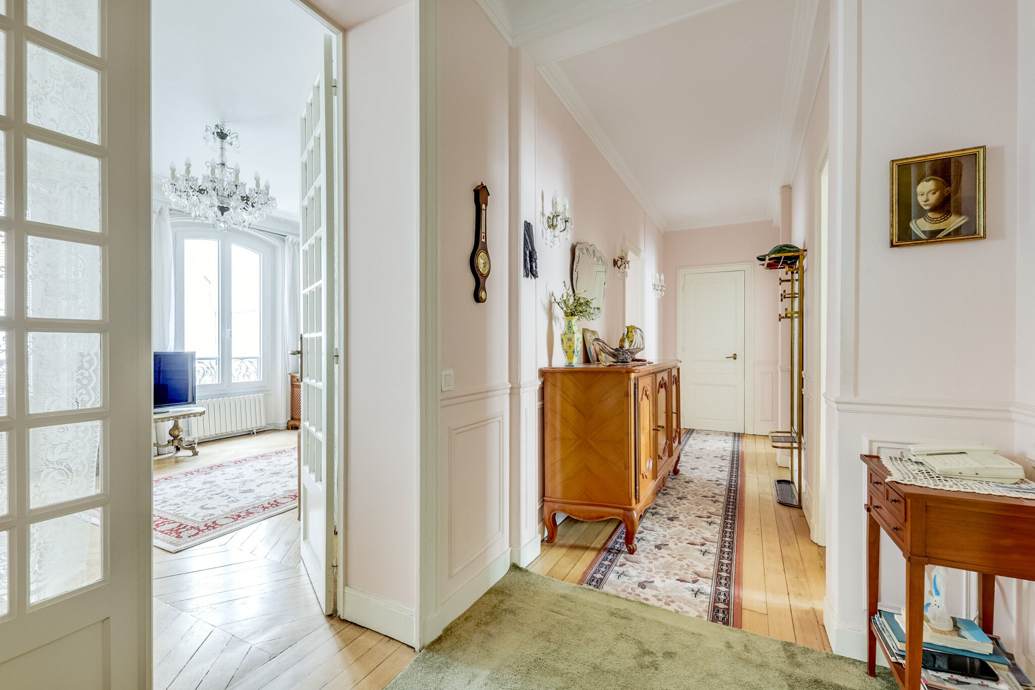 Photo 9 — VENDÔME EXCLUSIVE PROPERTIES