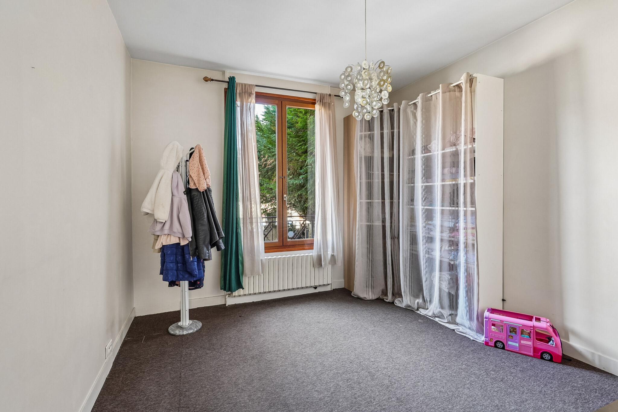Photo 8 — VENDÔME EXCLUSIVE PROPERTIES