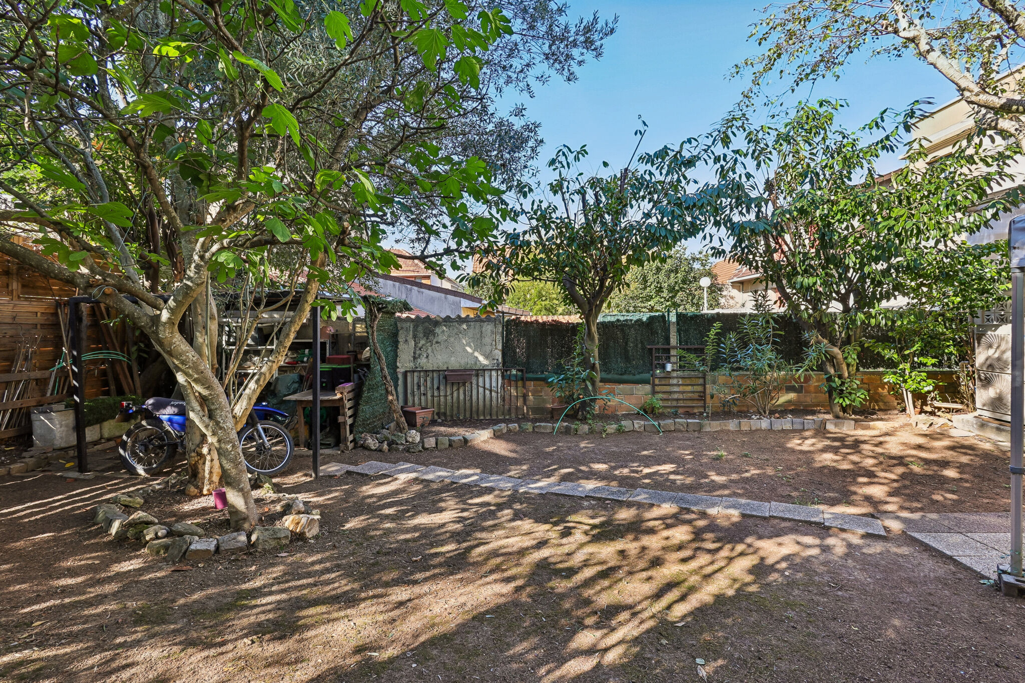 Photo 2 — VENDÔME EXCLUSIVE PROPERTIES