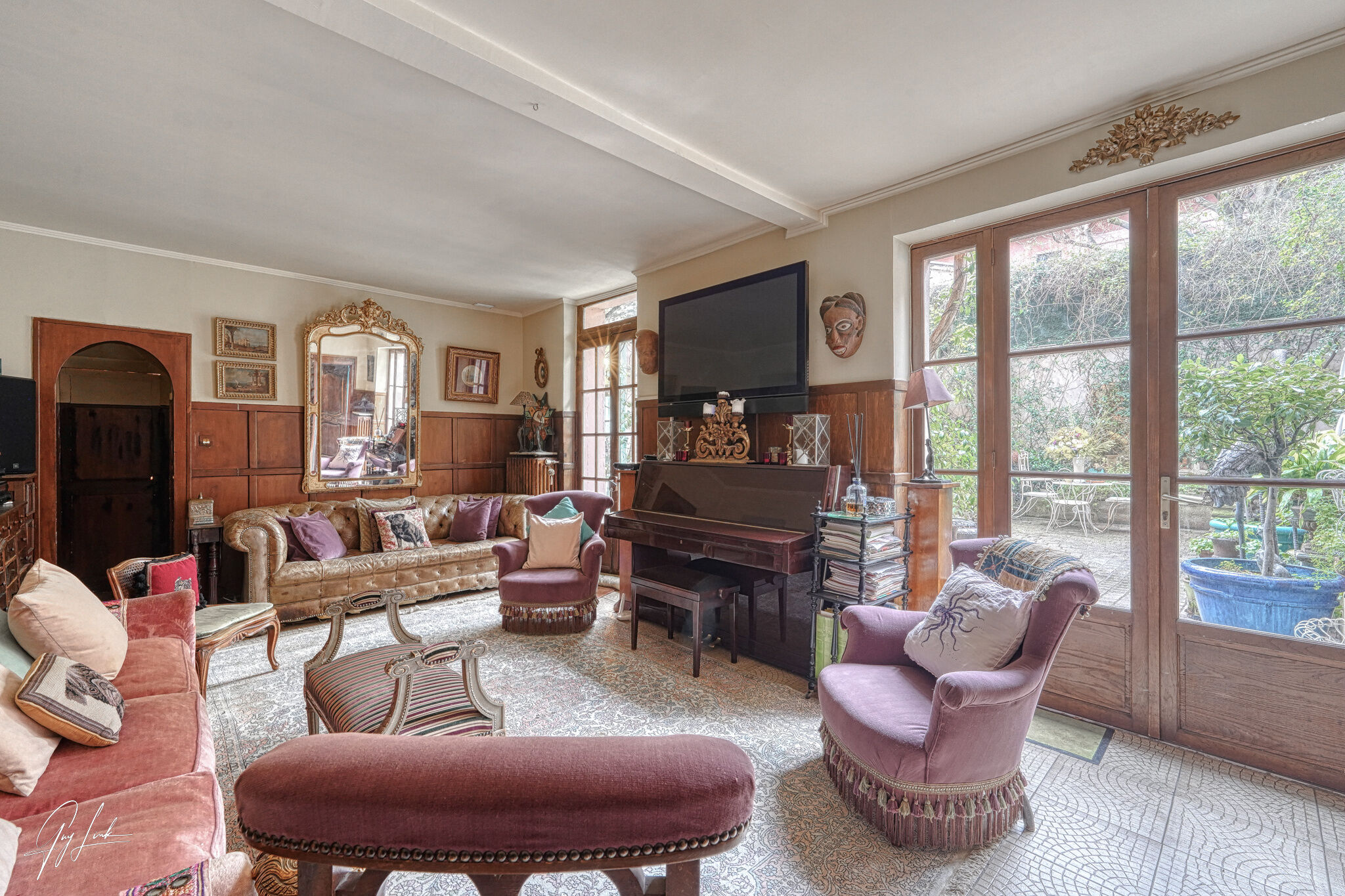 Photo 8 — VENDÔME EXCLUSIVE PROPERTIES