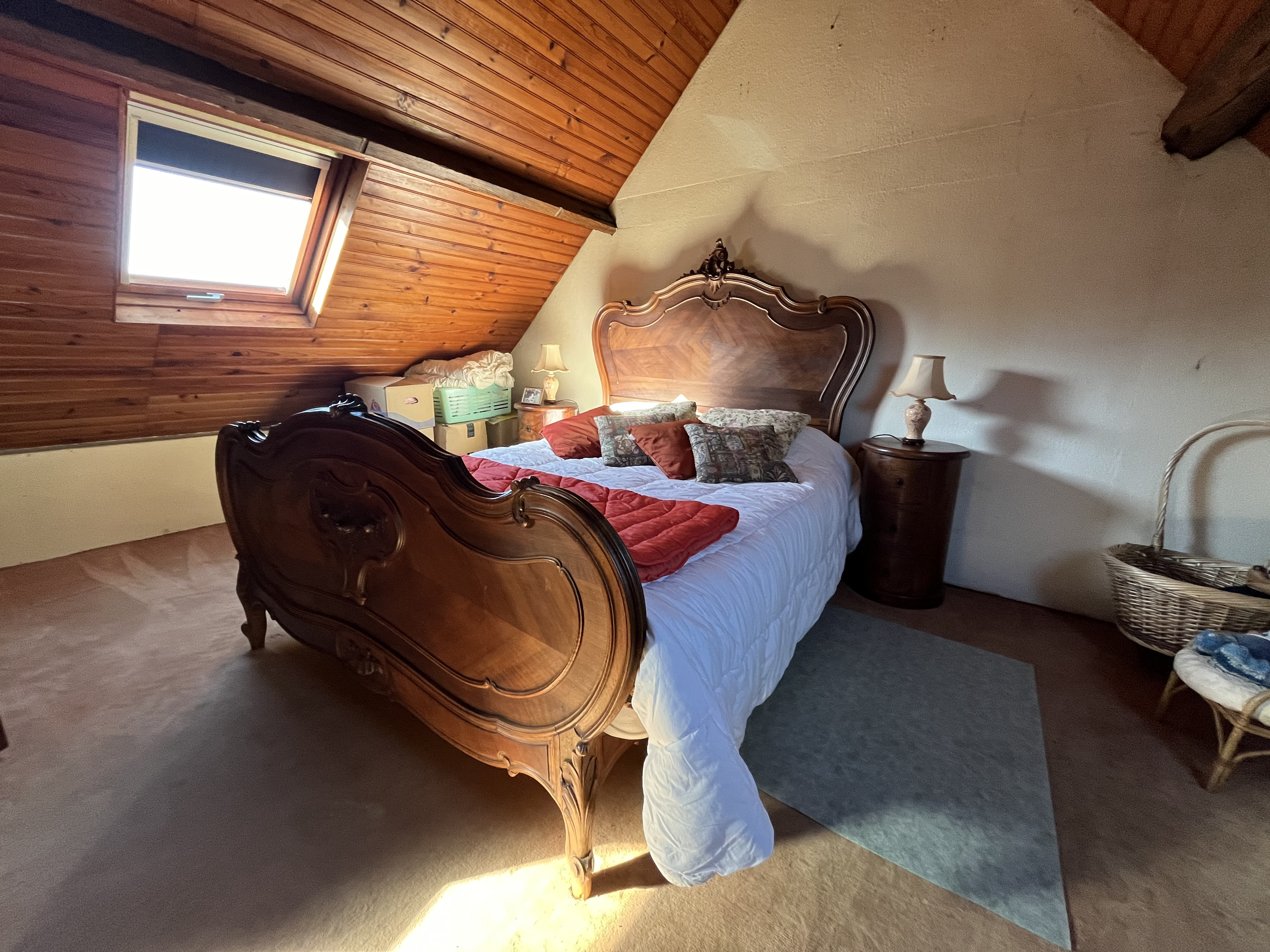 Photo 9 — Cabinet Somont
