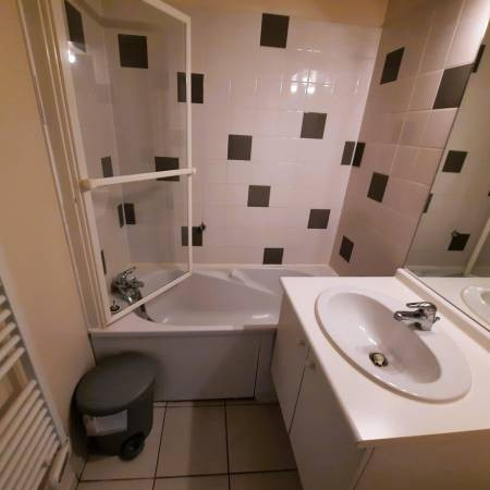 Photo 5 — Cabinet Somont