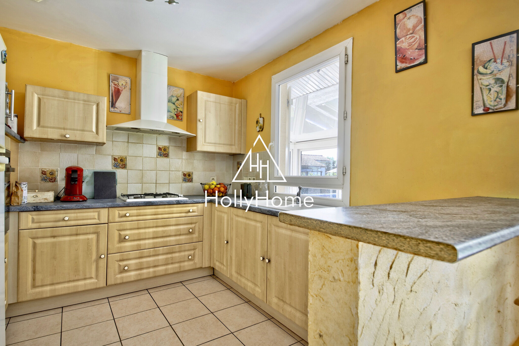Photo 11 — HOLLYHOME