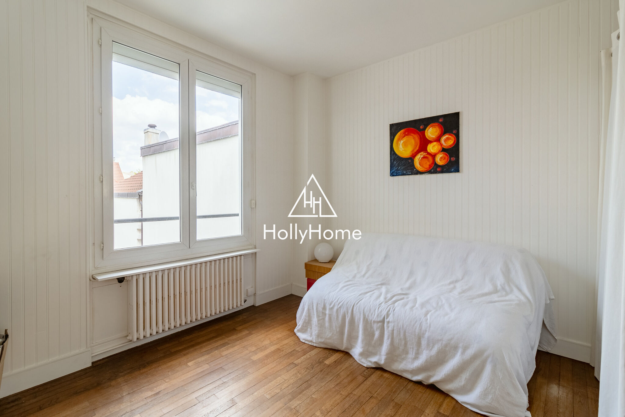 Photo 9 — HOLLYHOME
