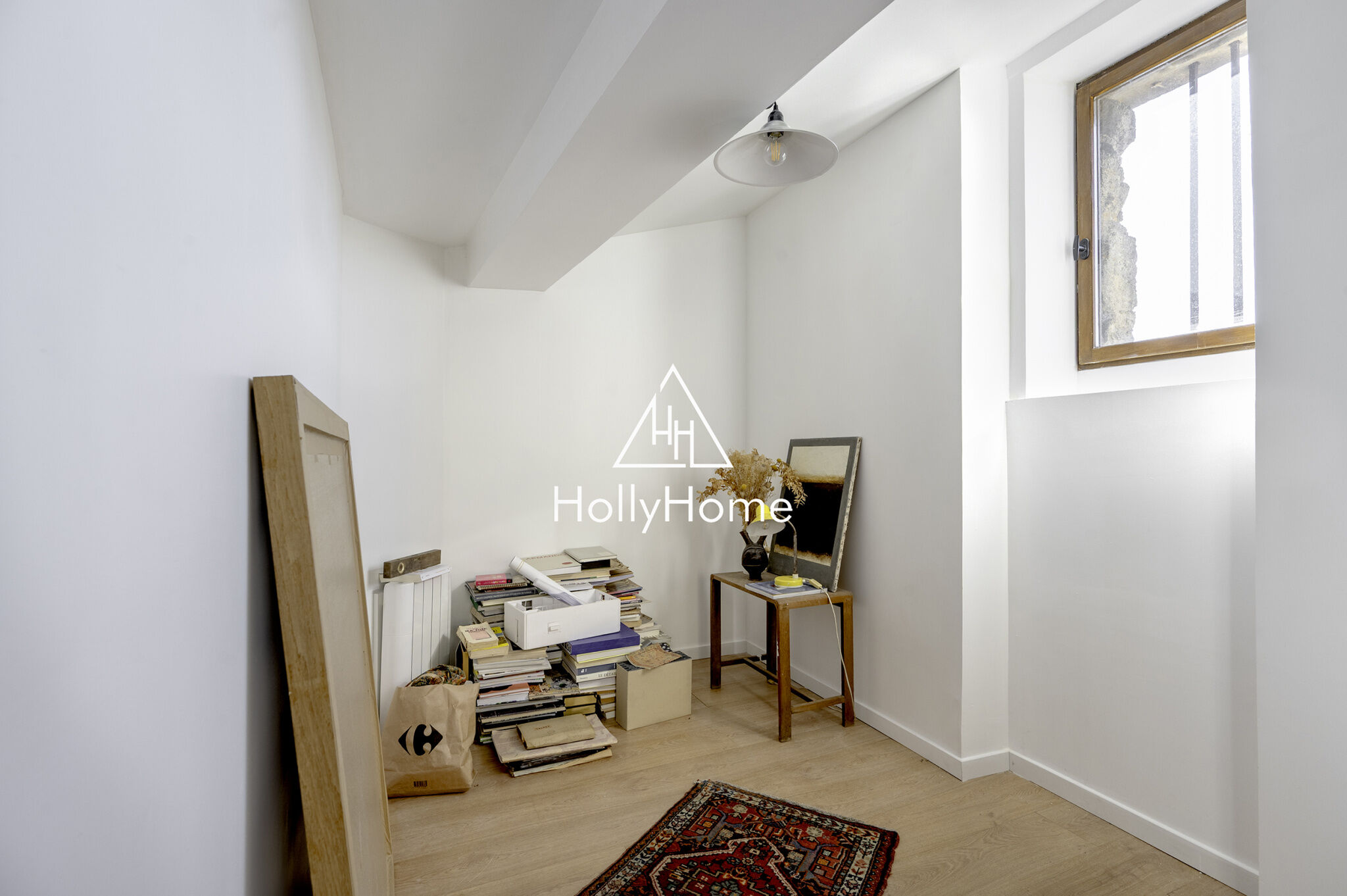 Photo 10 — HOLLYHOME