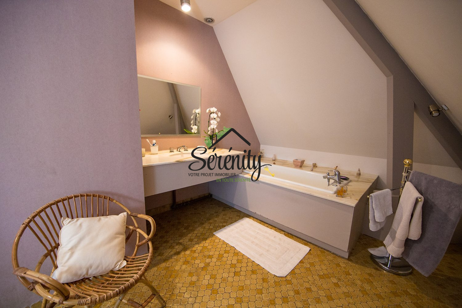 Photo 5 — SERENITY