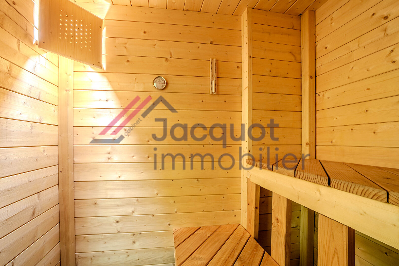 Photo 13 — JACQUOT Immobilier