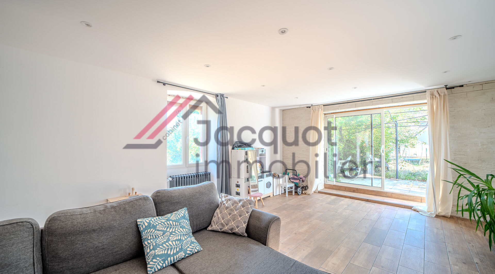 Photo 2 — JACQUOT Immobilier