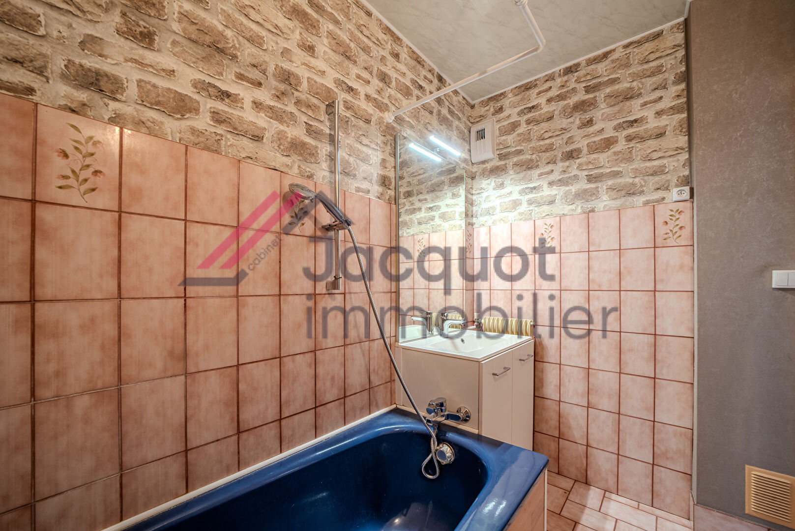 Photo 5 — JACQUOT Immobilier