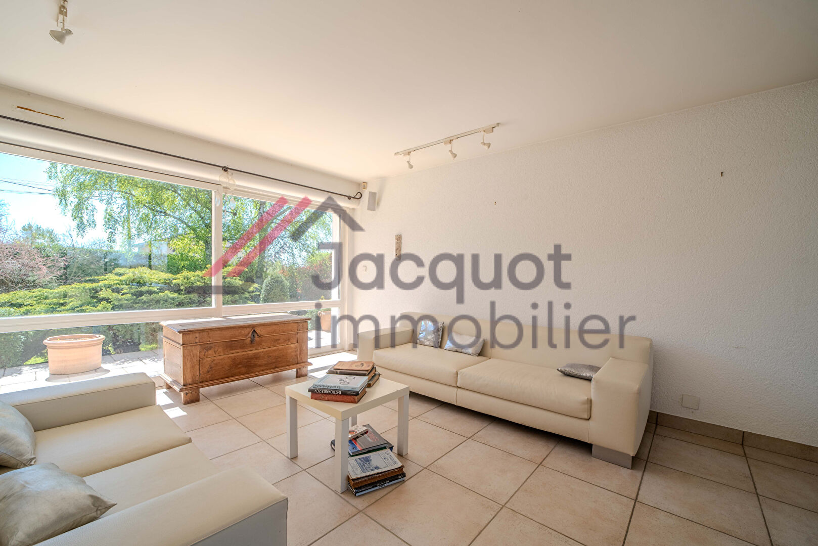 Photo 3 — JACQUOT Immobilier