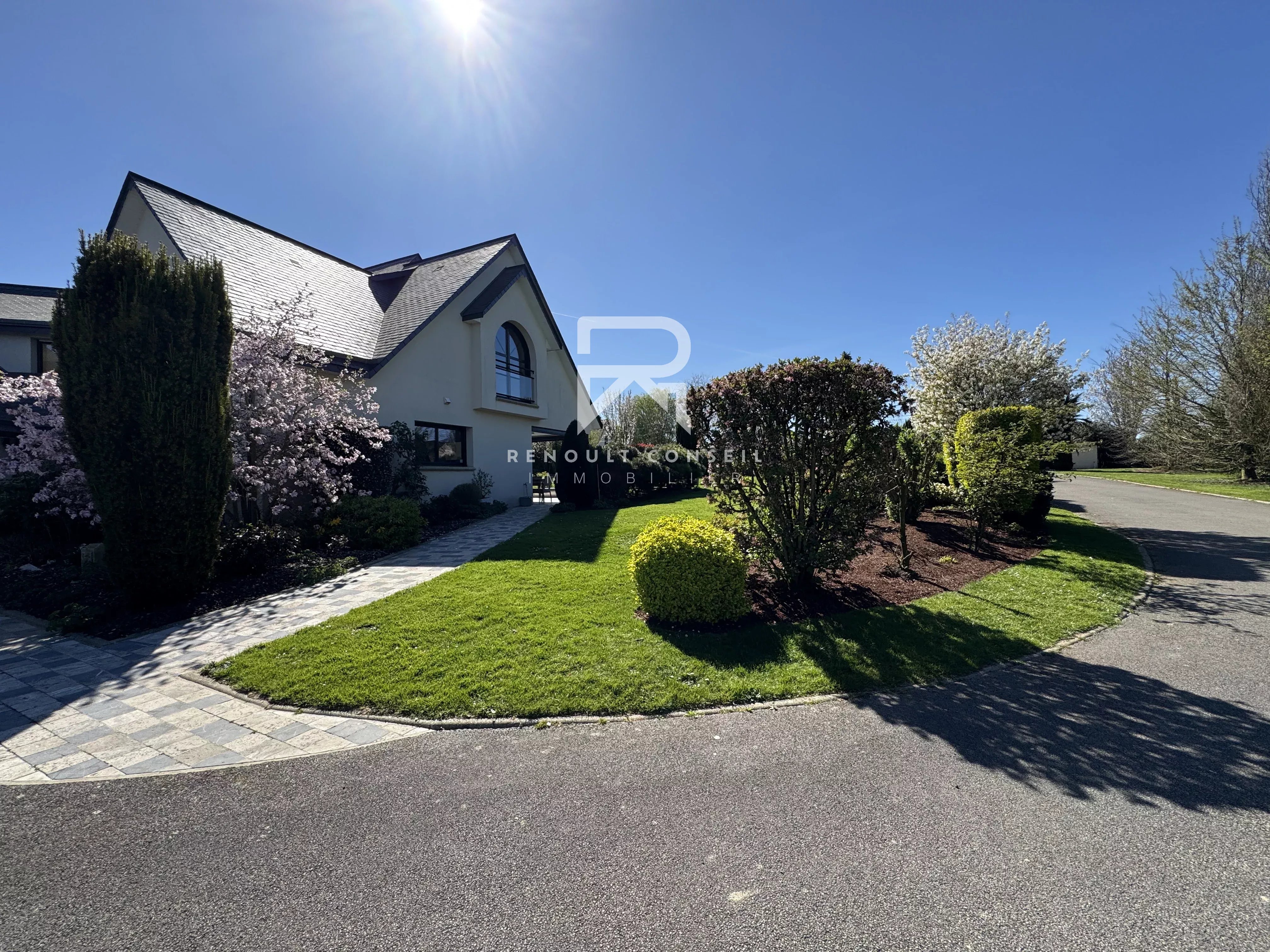 Photo 3 — RENOULT CONSEIL IMMOBILIER
