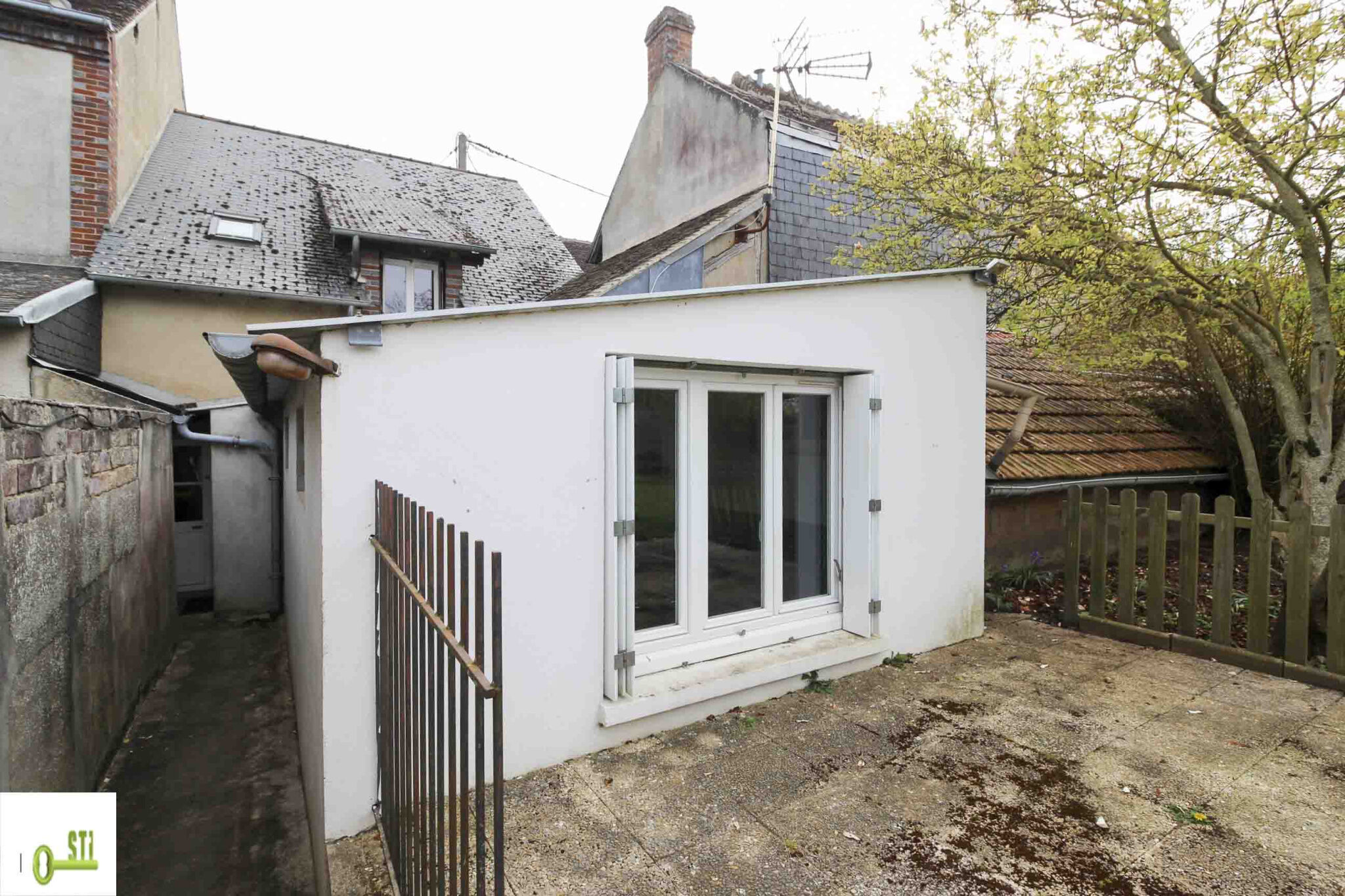 Photo 2 — ST Immobilier