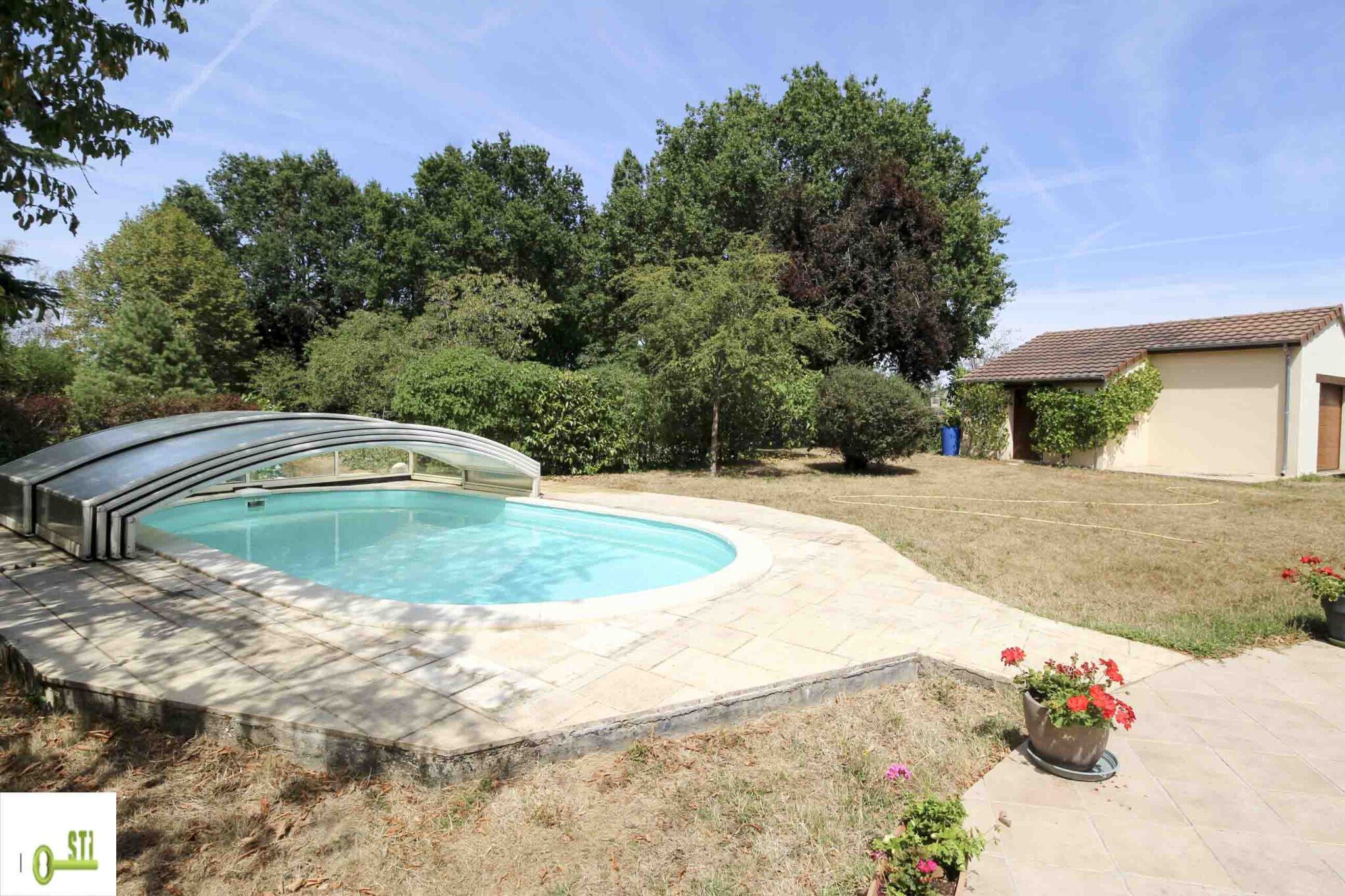 Photo 2 — ST Immobilier